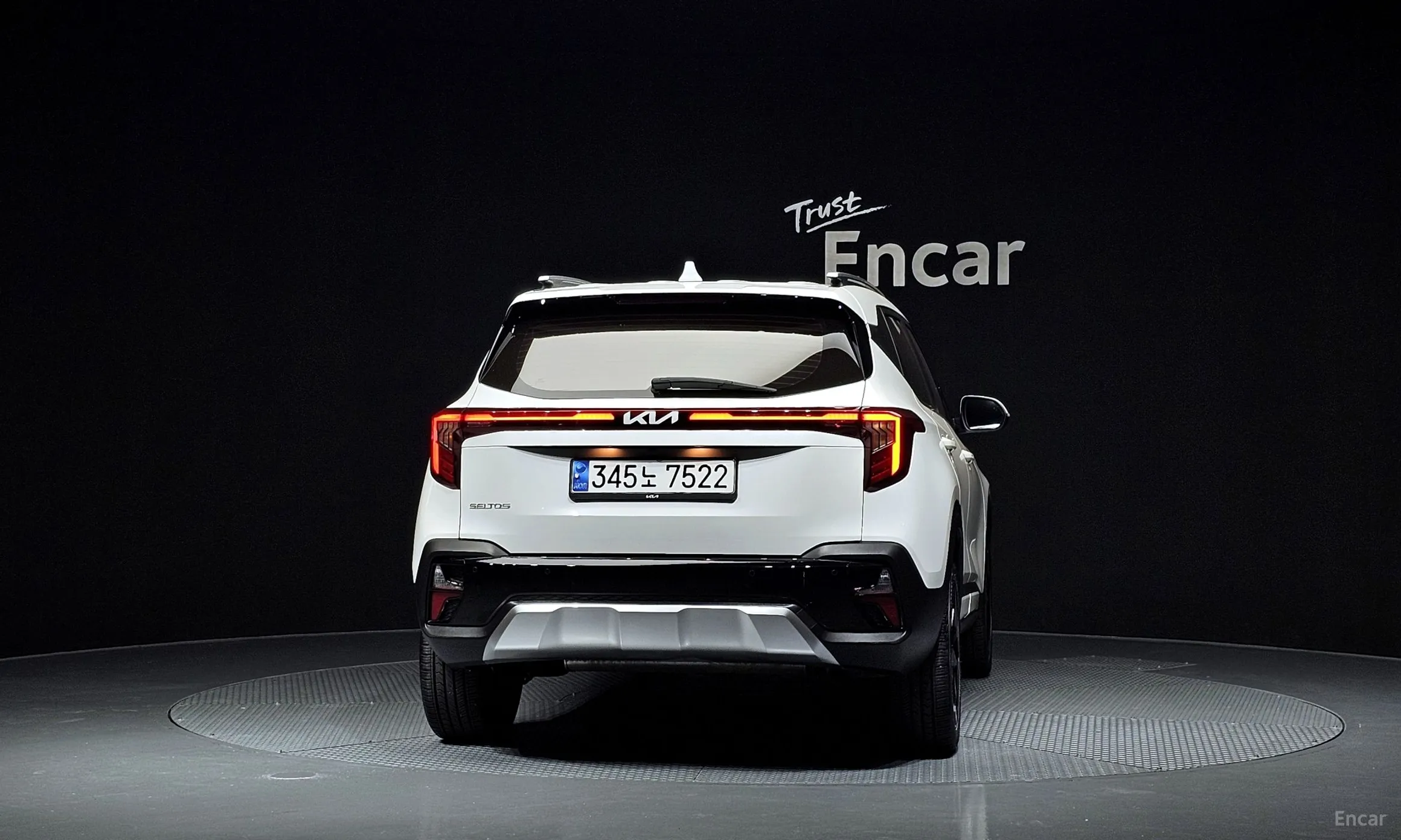 Kia Seltos превью 3