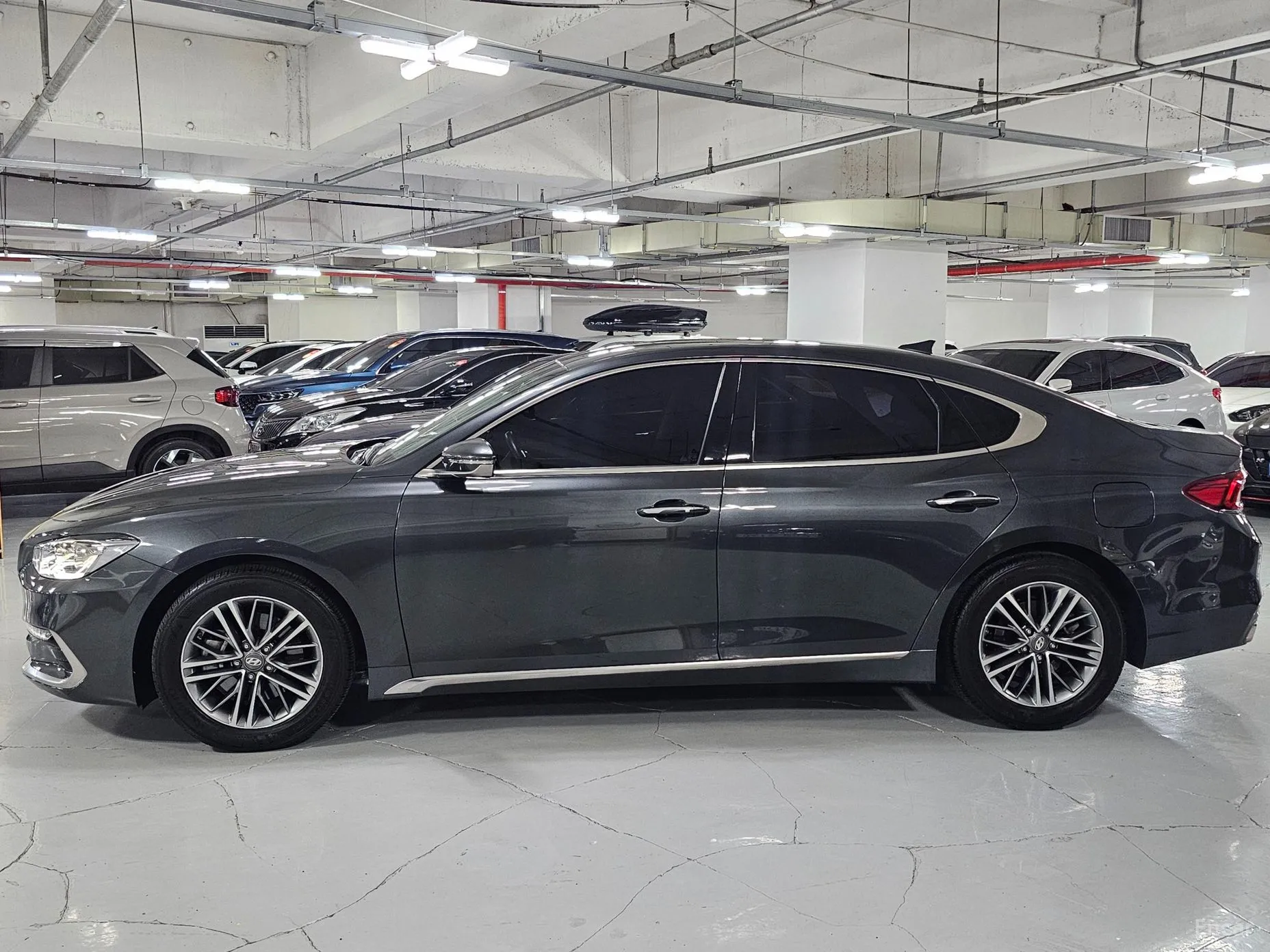 Hyundai Grandeur IG превью 3