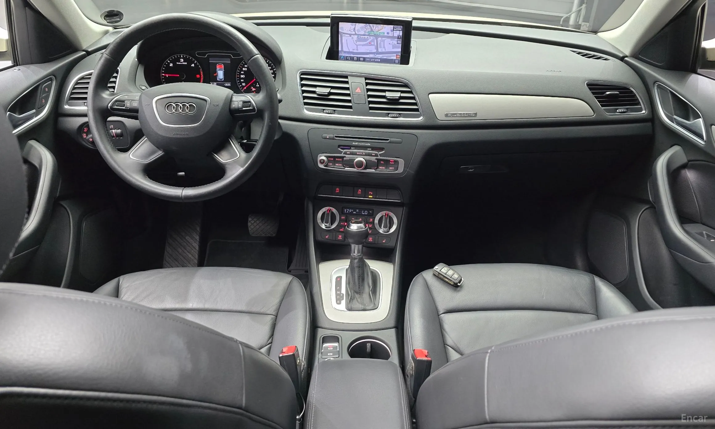 Audi Q3 превью 4