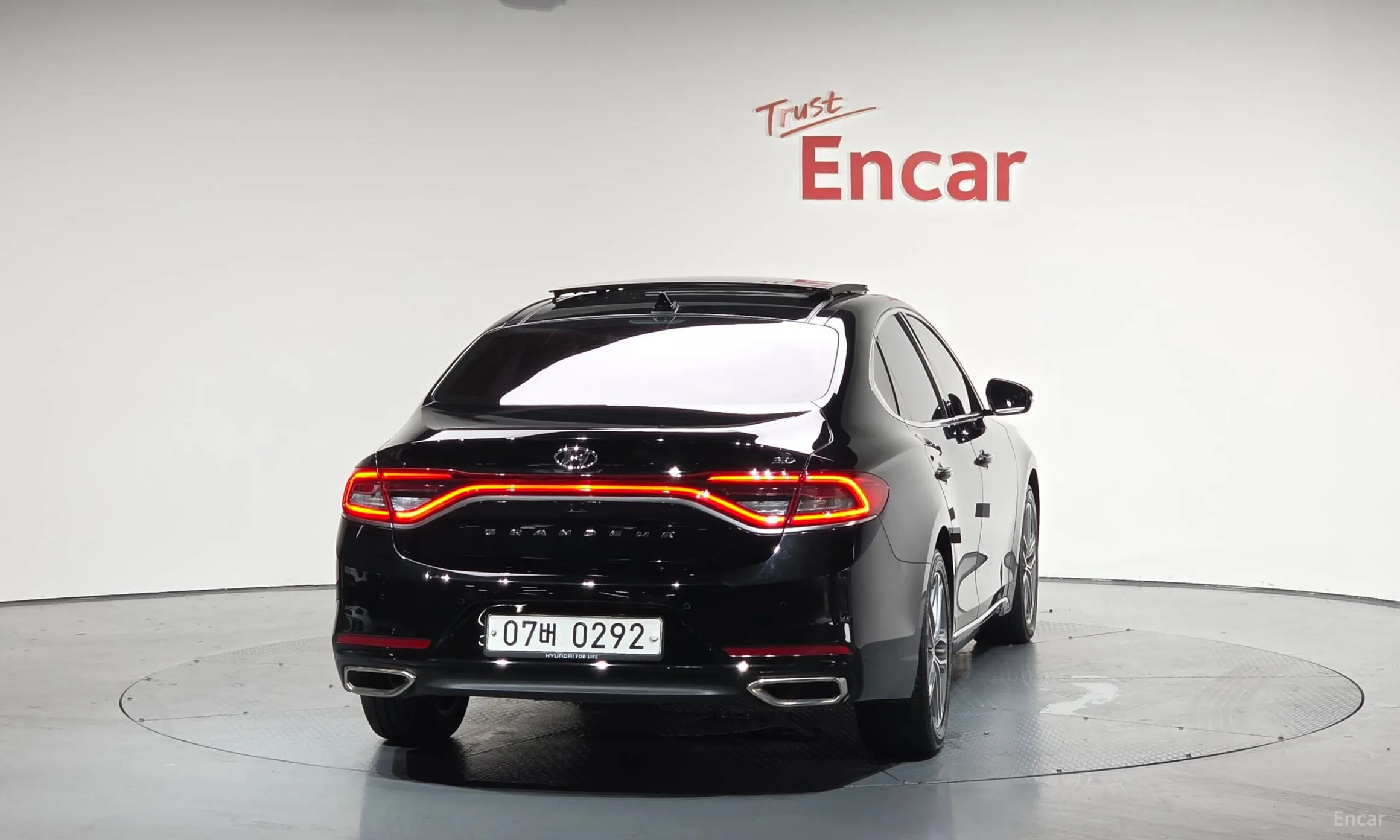 Hyundai Grandeur IG превью 3