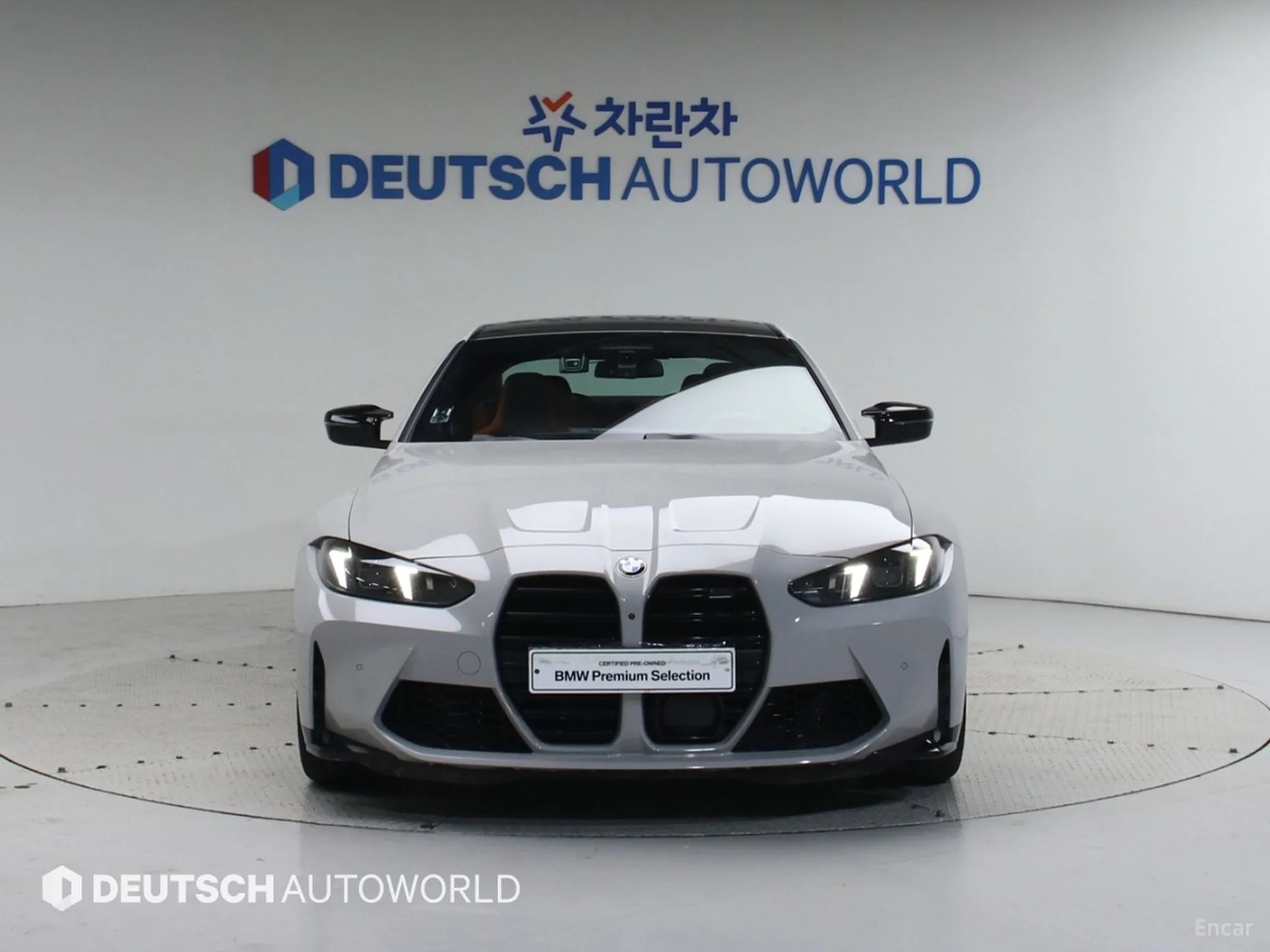 BMW M4 (G82)