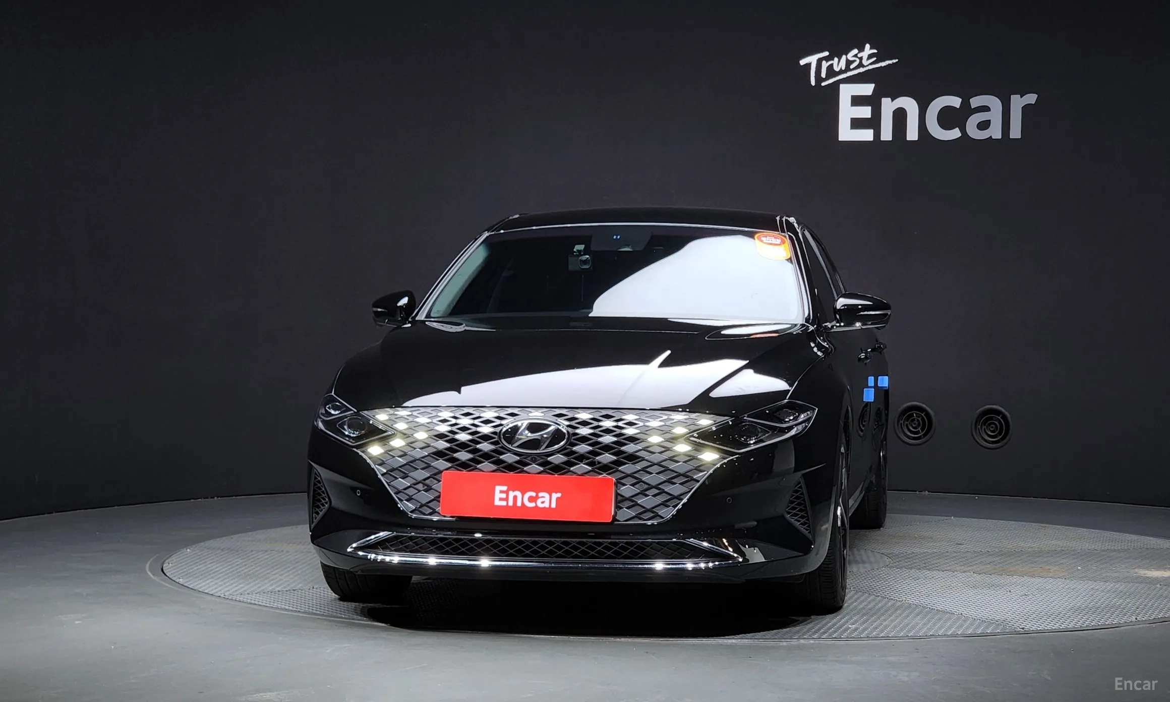 Hyundai Grandeur IG превью 2