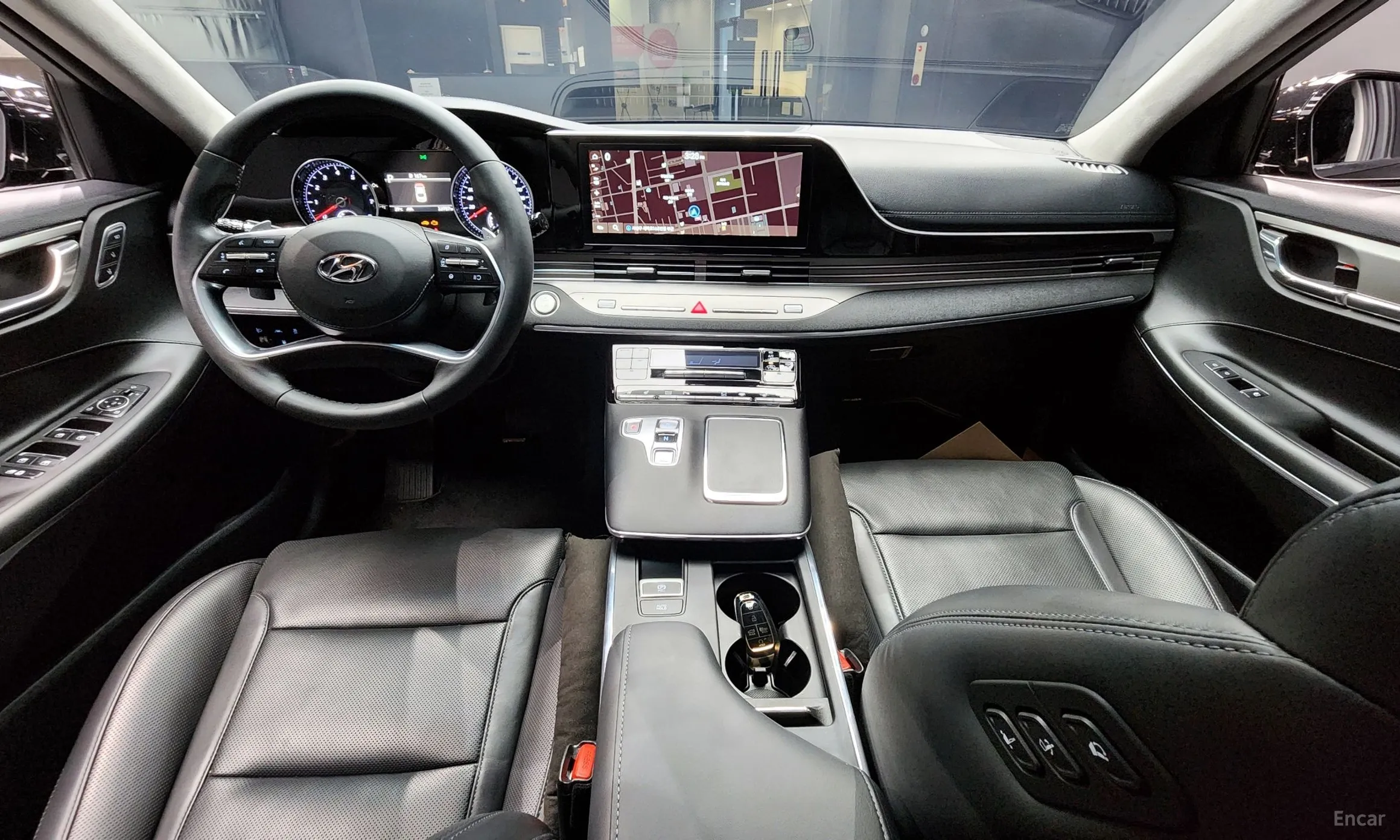 Hyundai Grandeur IG превью 4