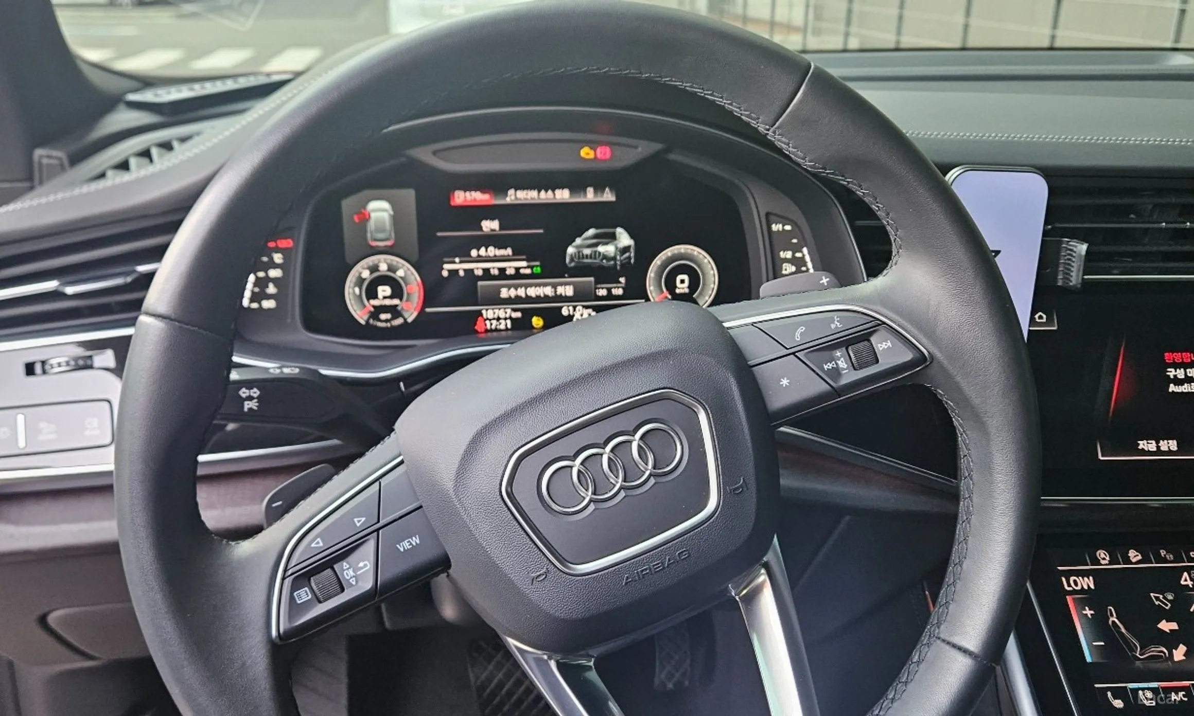 Audi Q8 (4M) превью 4