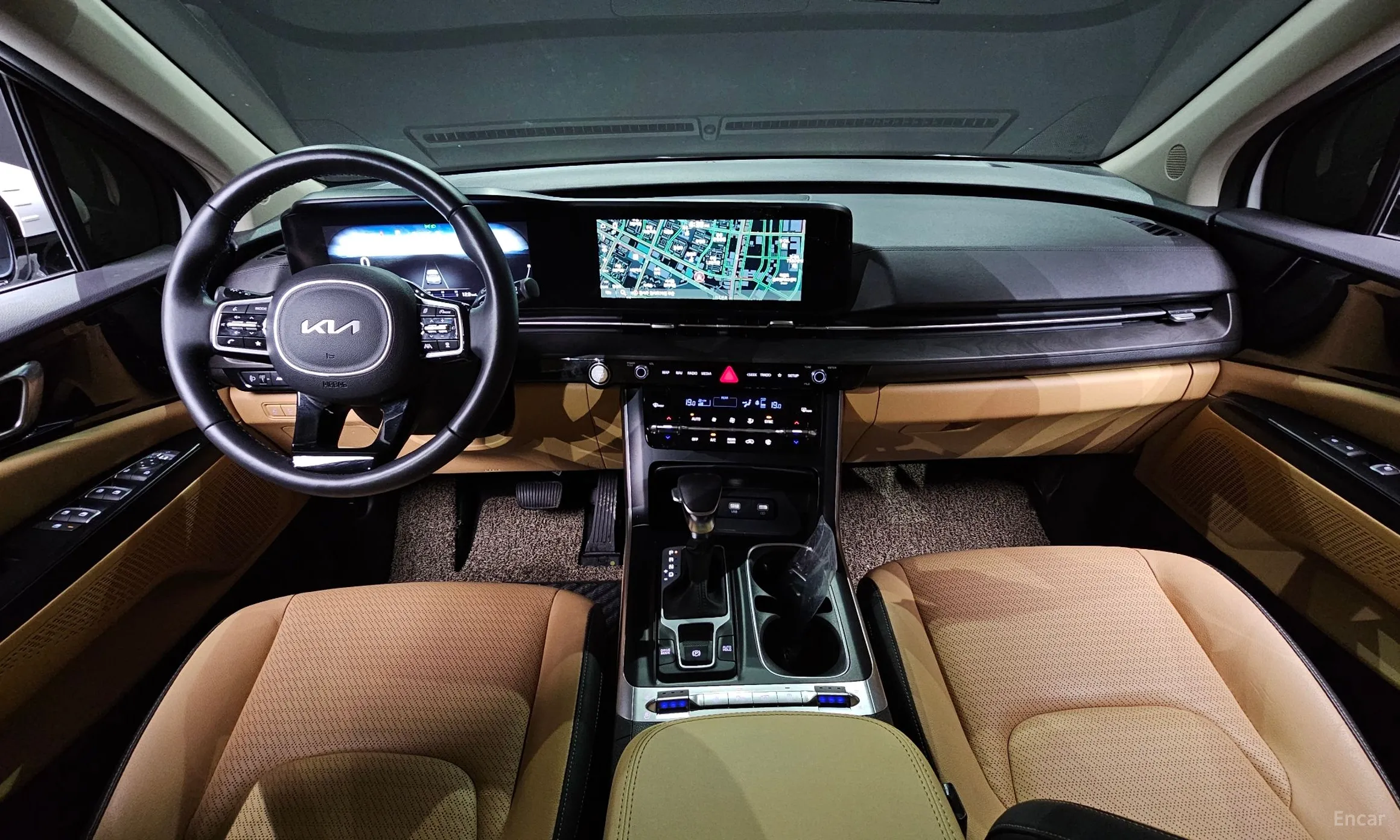Kia Carnival Gen 4 превью 4
