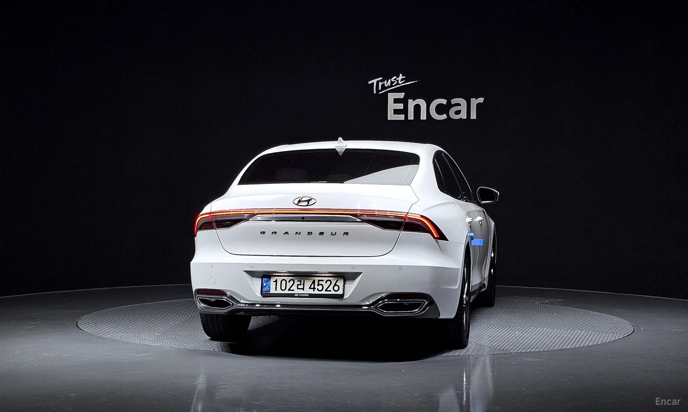 Hyundai Grandeur IG превью 3