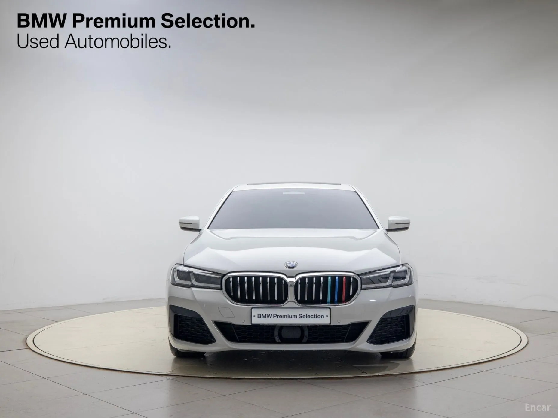 BMW 5 Series (G30) превью 2