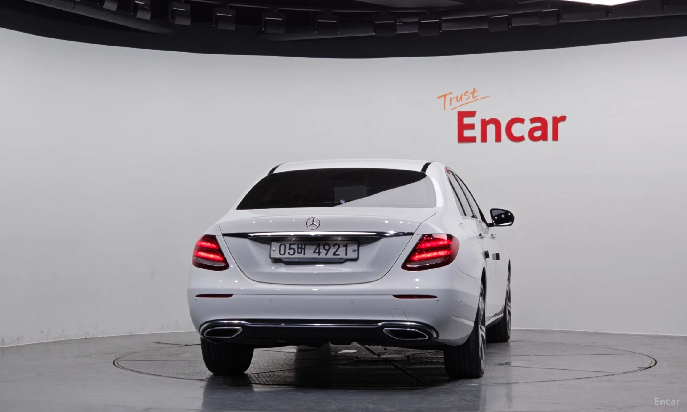 Mercedes Benz E-Class W213 превью 3