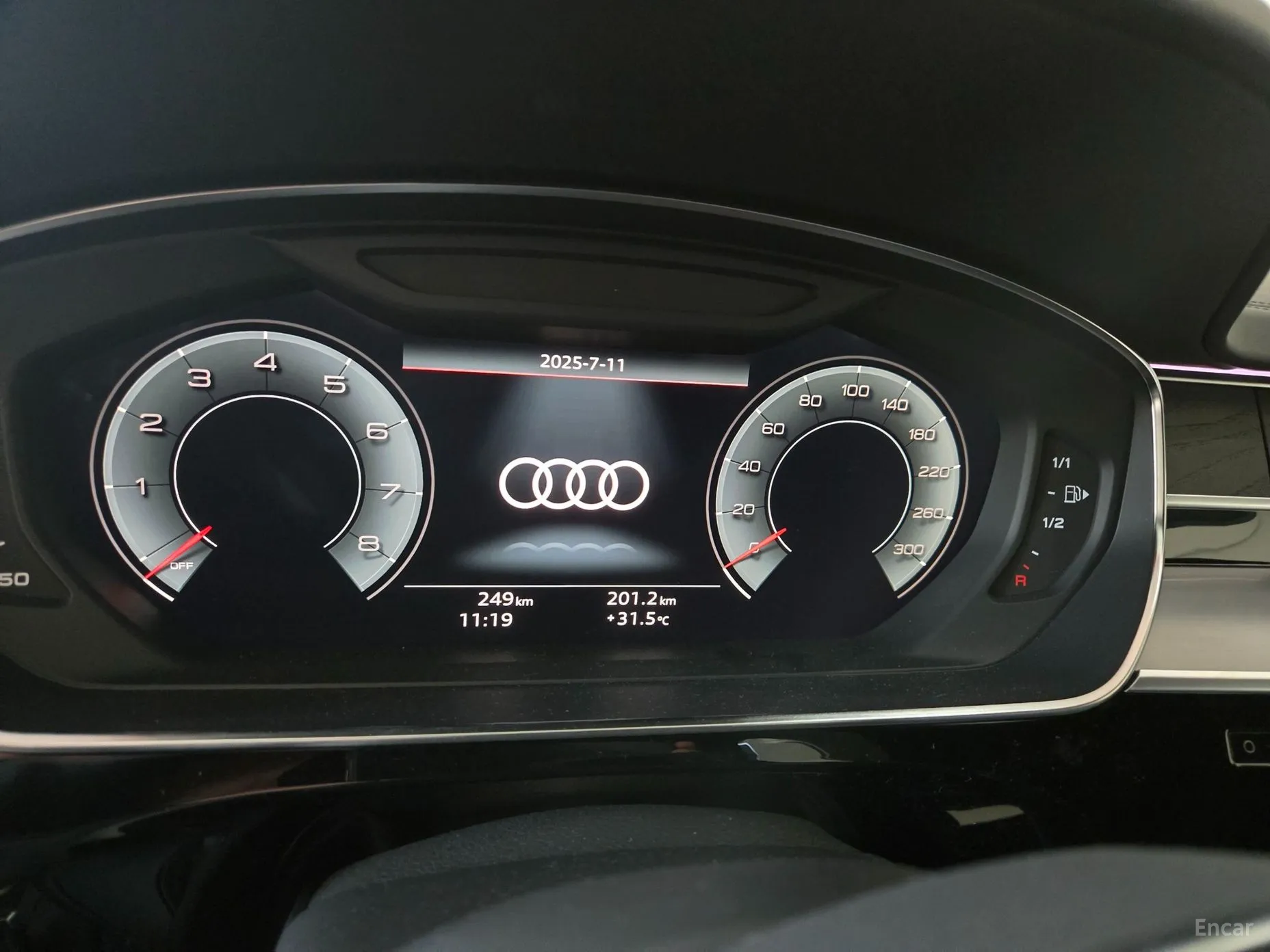Audi A8 (D5) превью 3