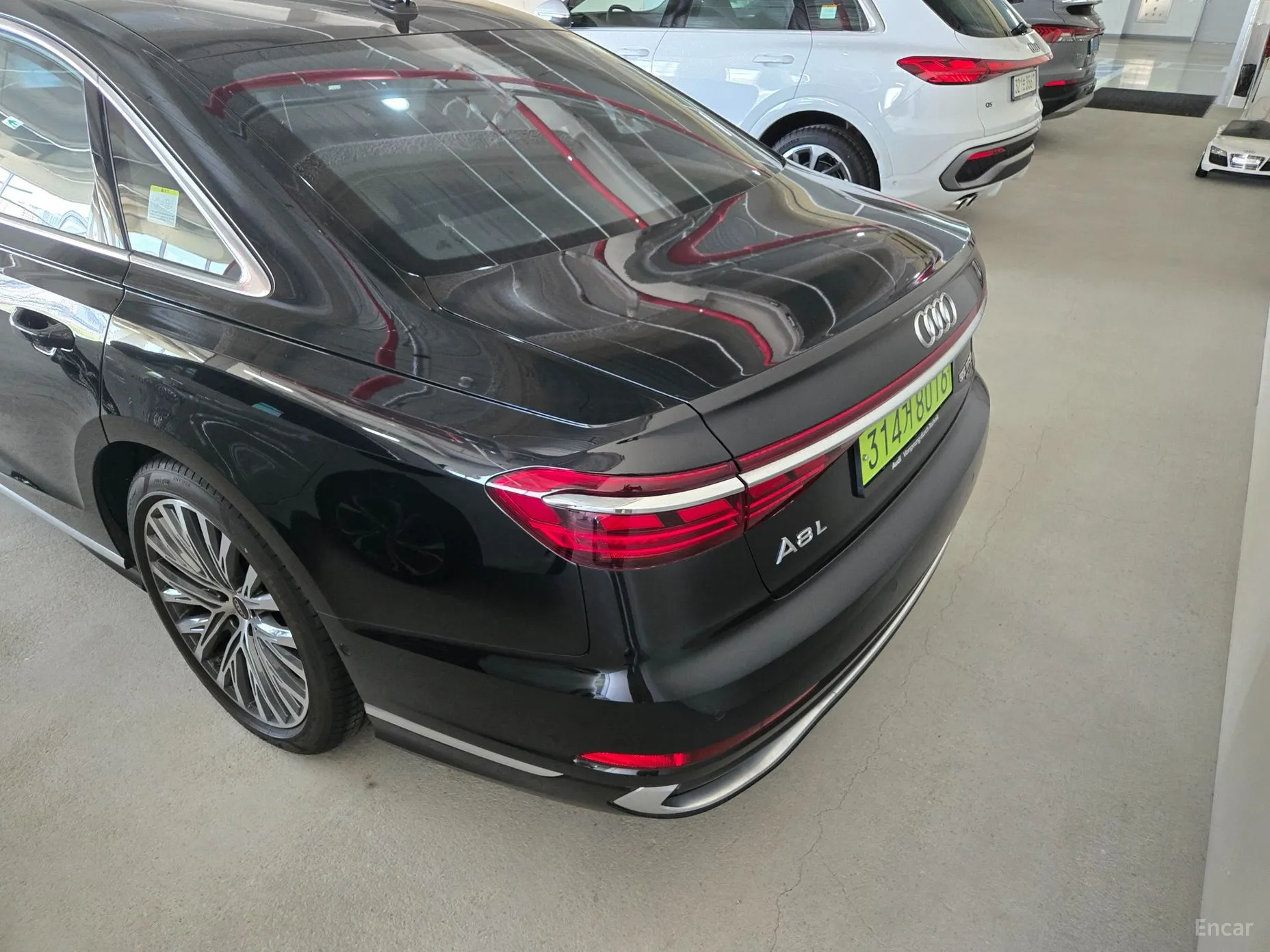 Audi A8 (D5) превью 4