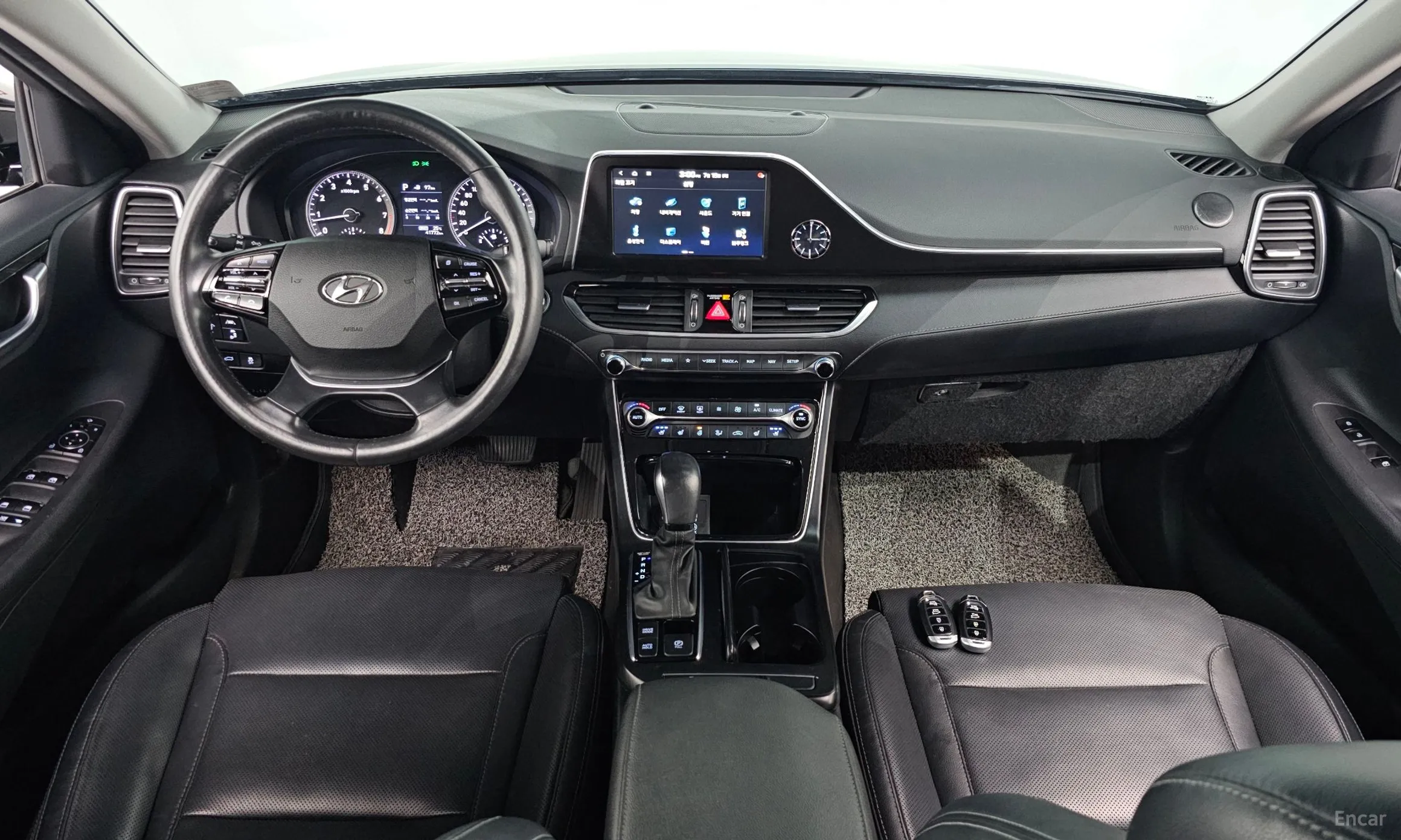Hyundai Grandeur IG превью 4