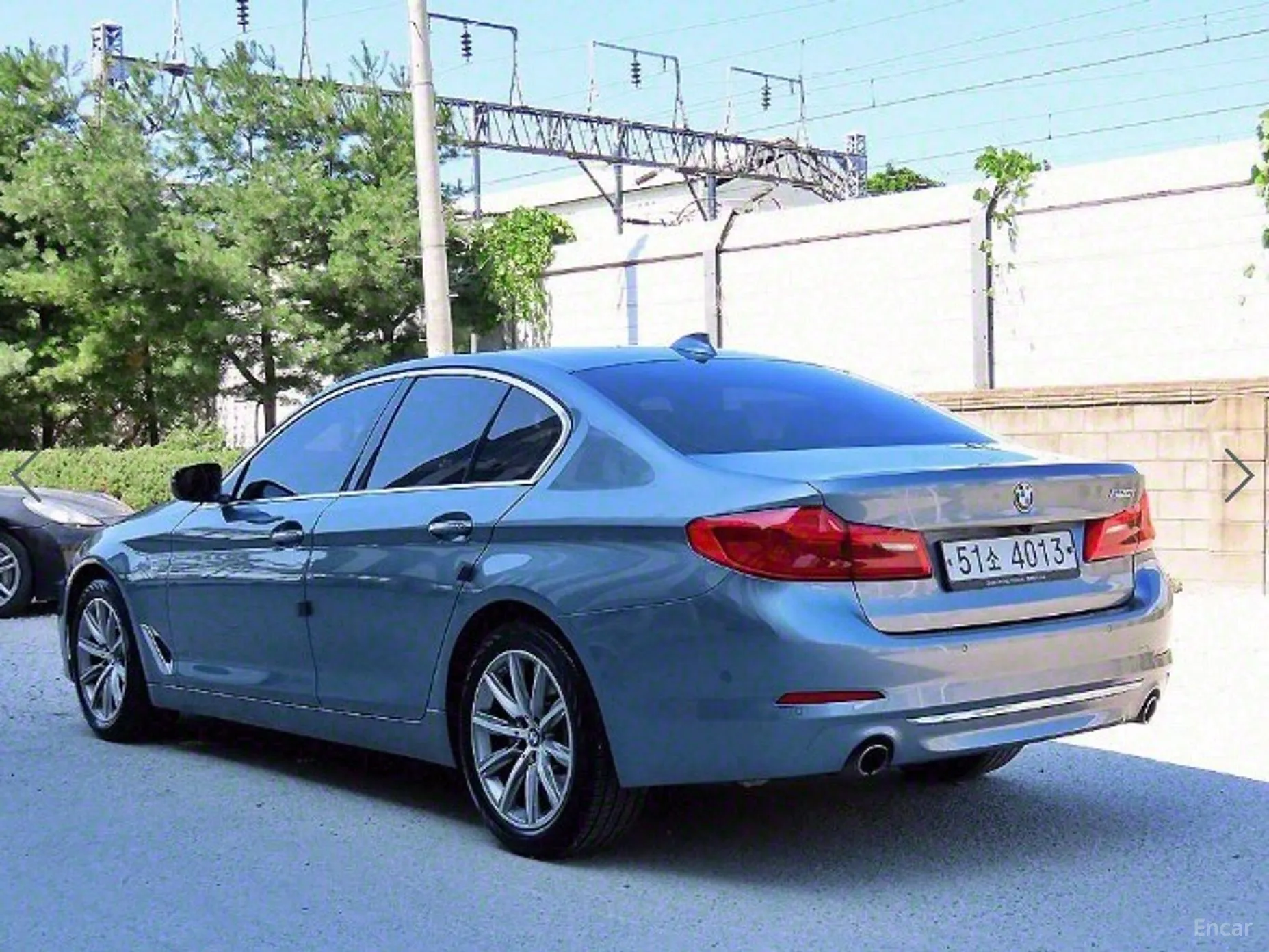 BMW 5 Series (G30) превью 2