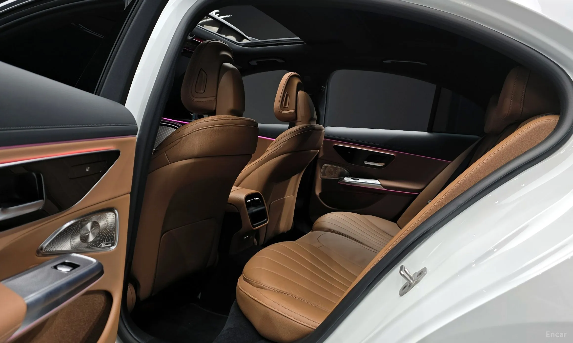 Mercedes Benz E-Class W214 превью 12