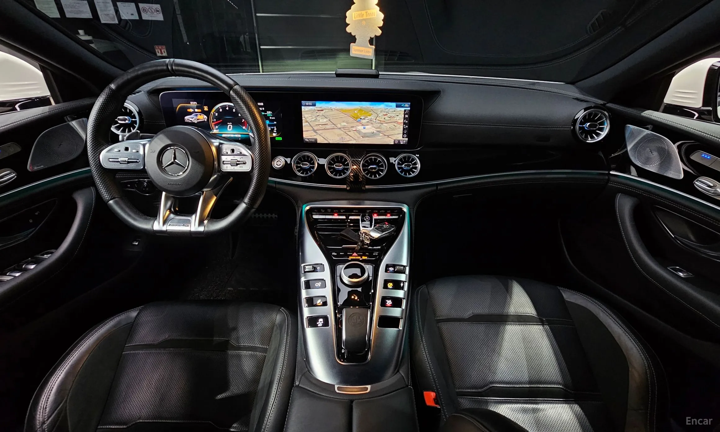 Mercedes Benz AMG GT превью 4