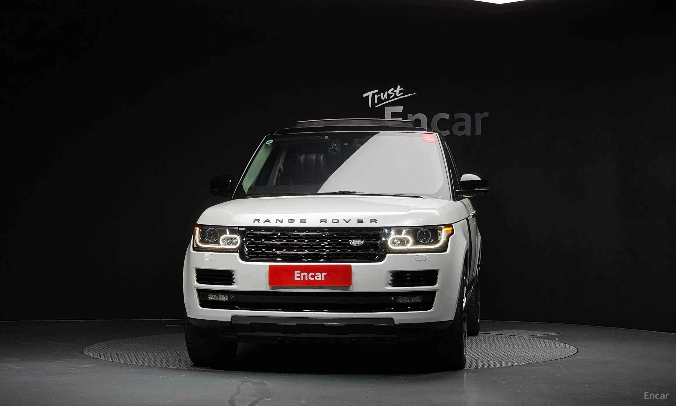 Land Rover Range Rover 4th Generation превью 2