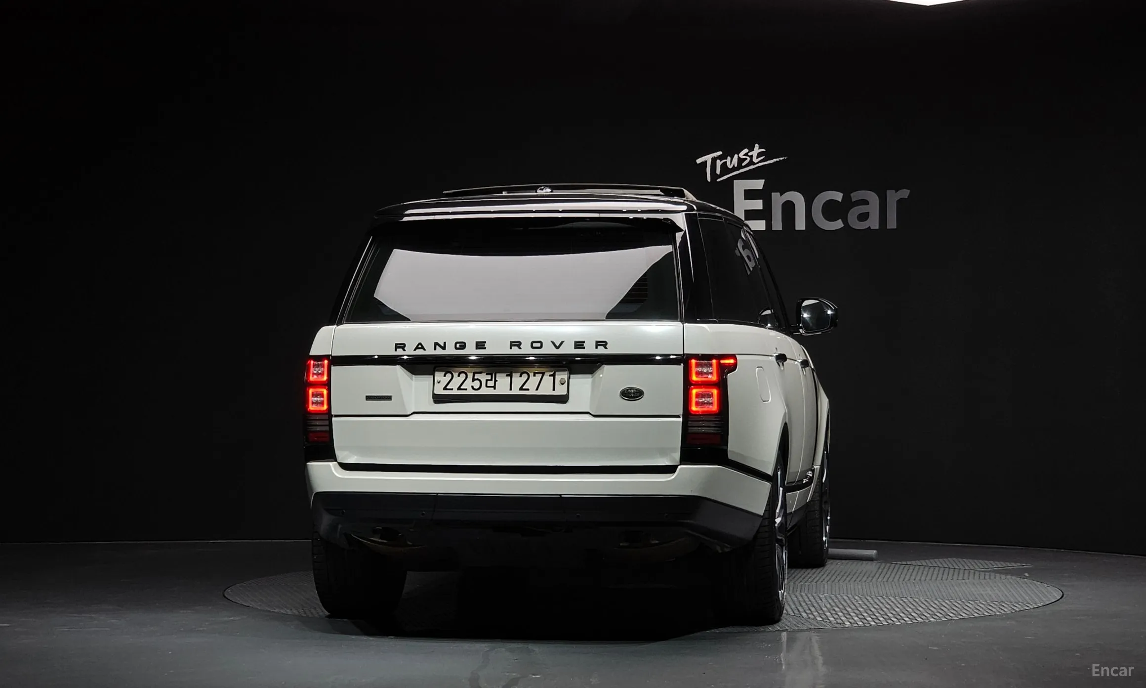 Land Rover Range Rover 4th Generation превью 3