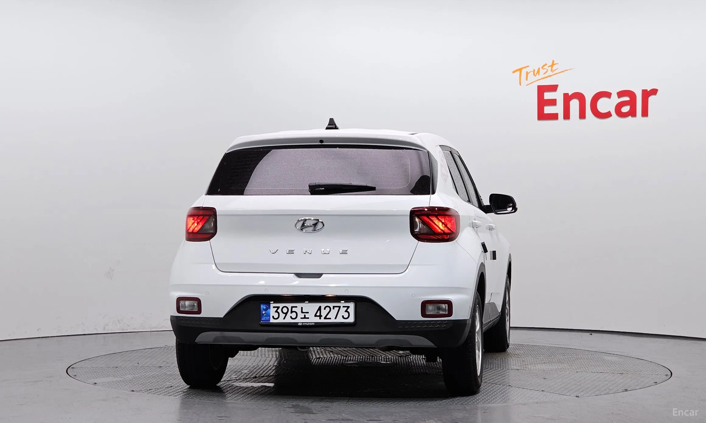 Hyundai Venue превью 3