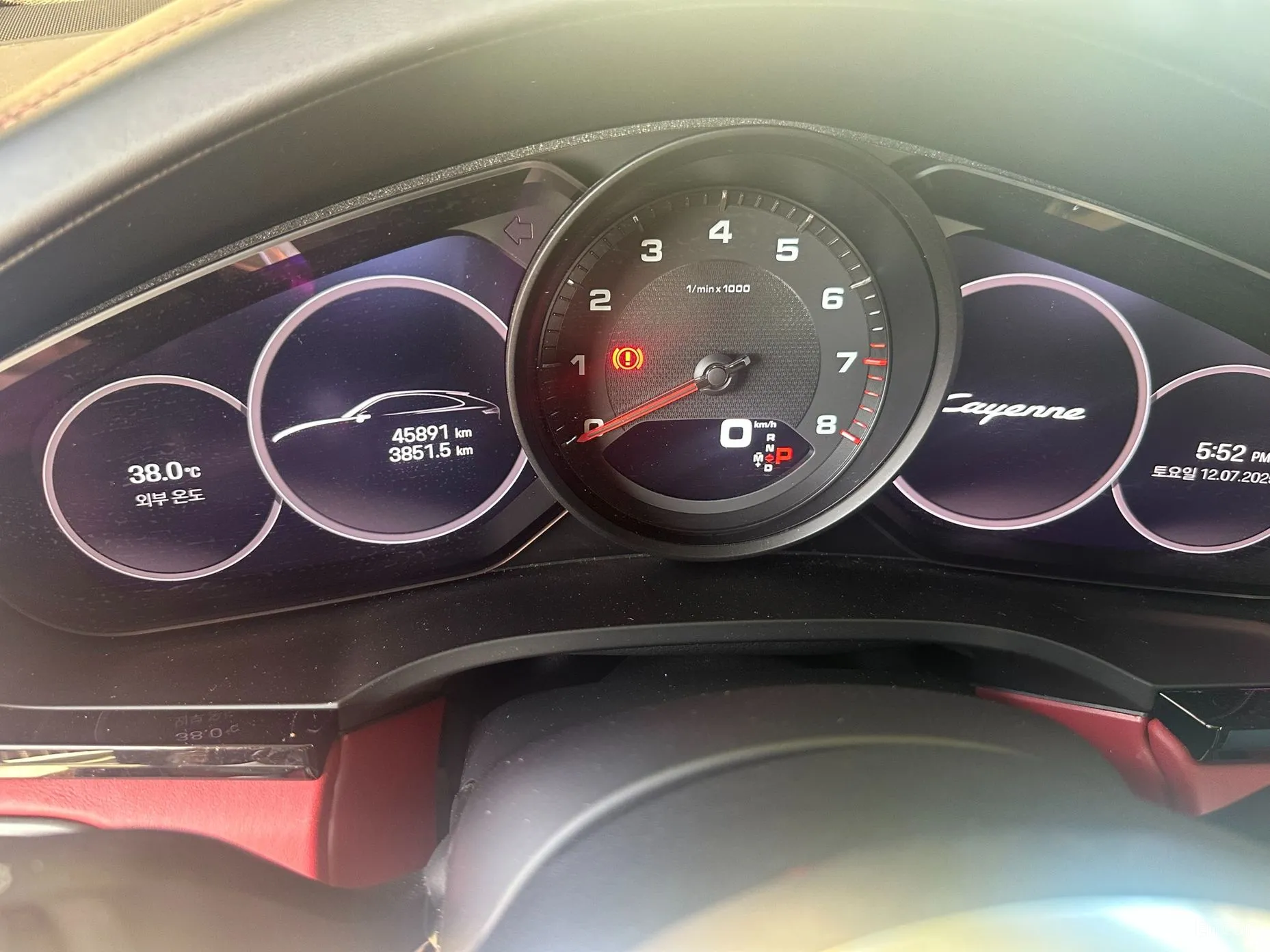 Porsche Cayenne (PO536) превью 4