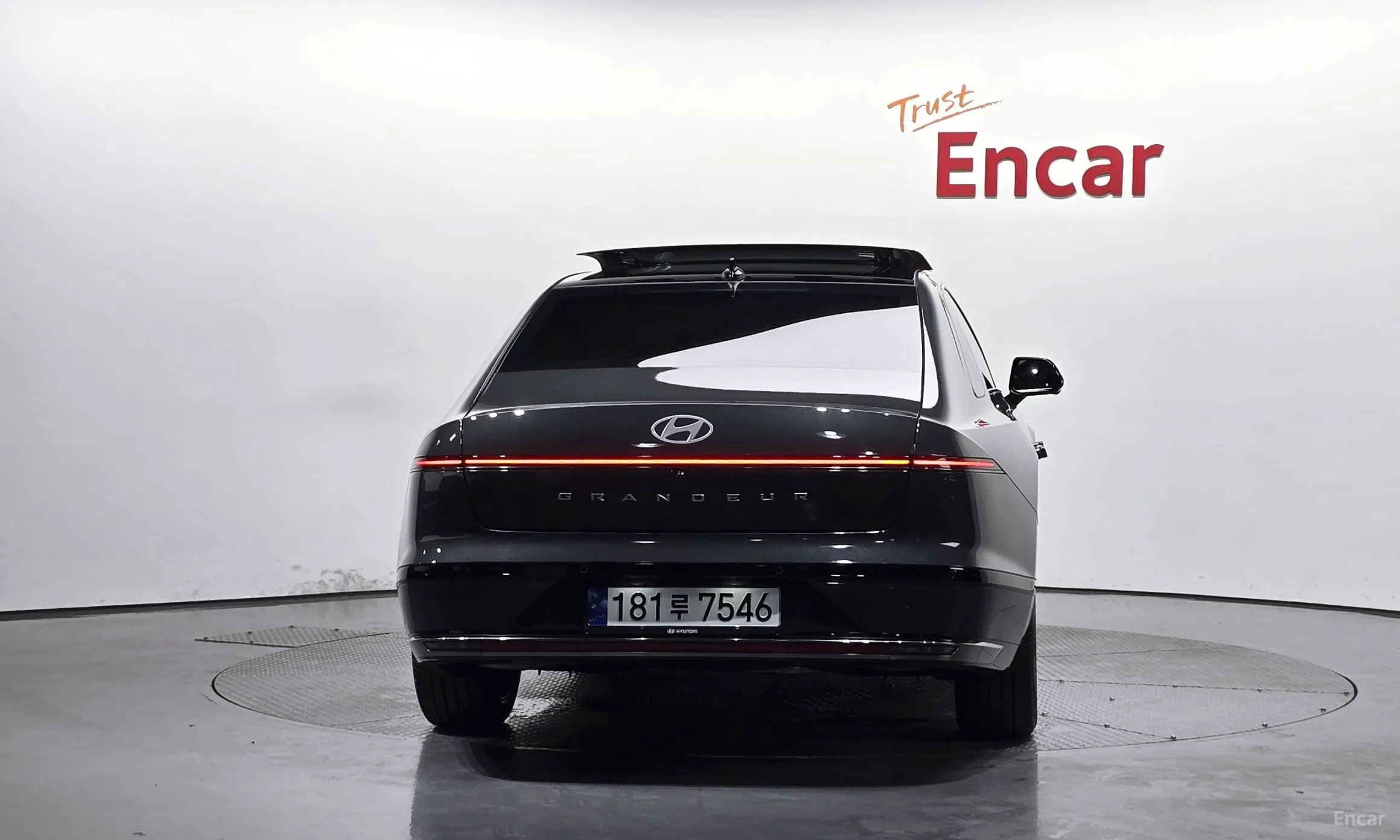 Hyundai Grandeur Hybrid (GN7) превью 3