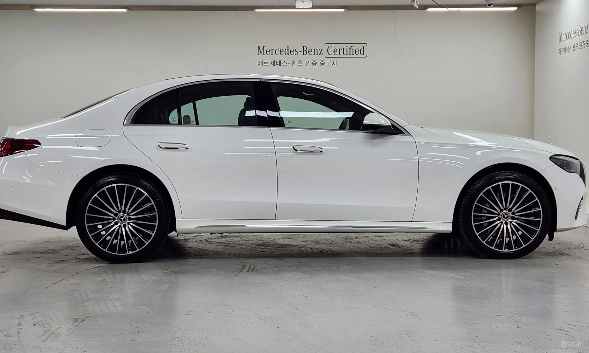 Mercedes Benz E-Class W214 превью 3