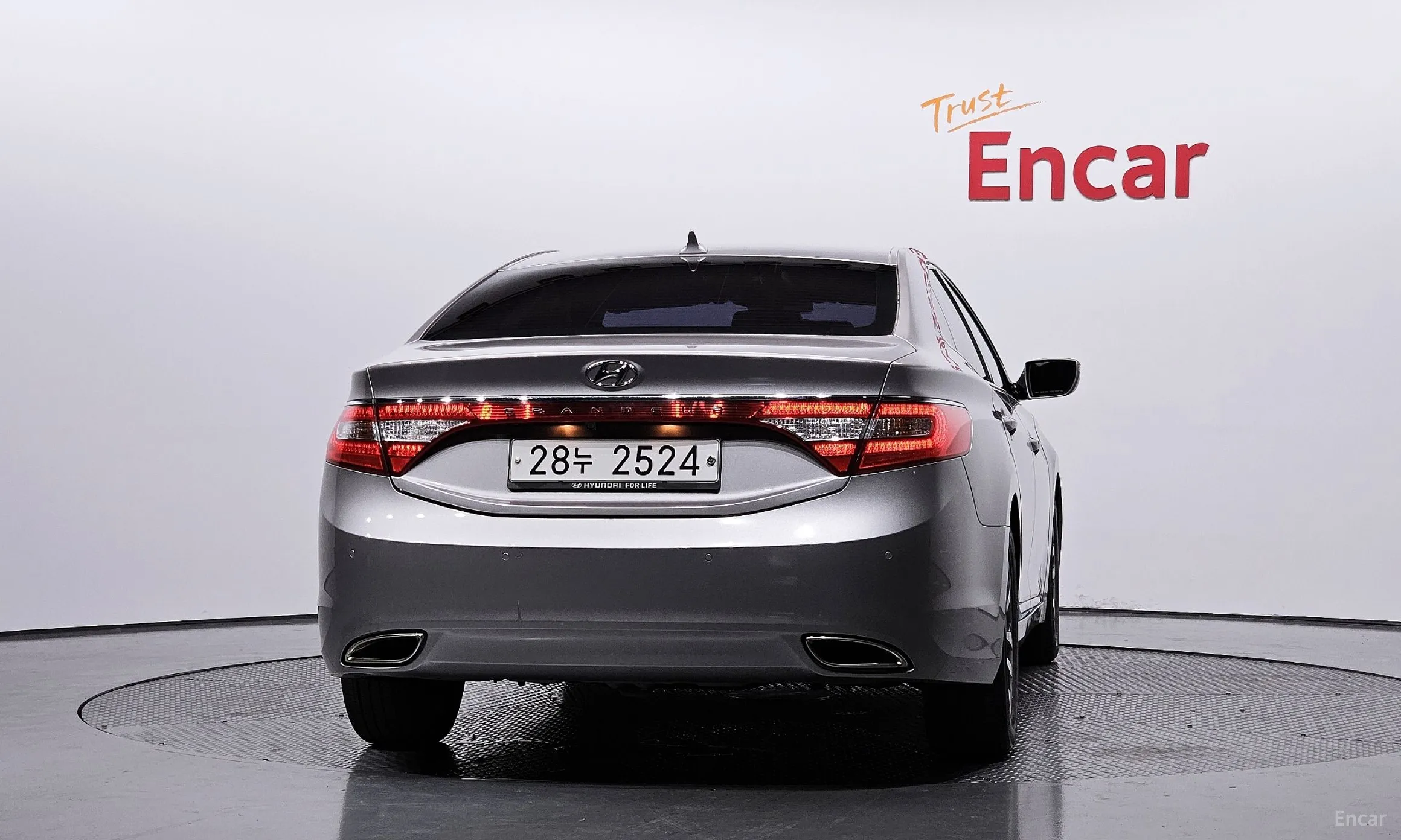 Hyundai Grandeur HG превью 3