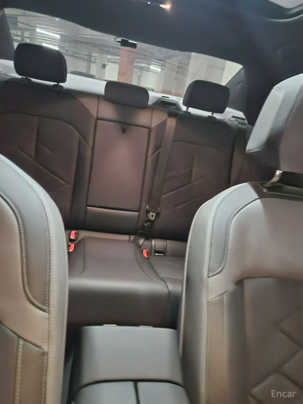 BMW 5 Series (G60) превью 4