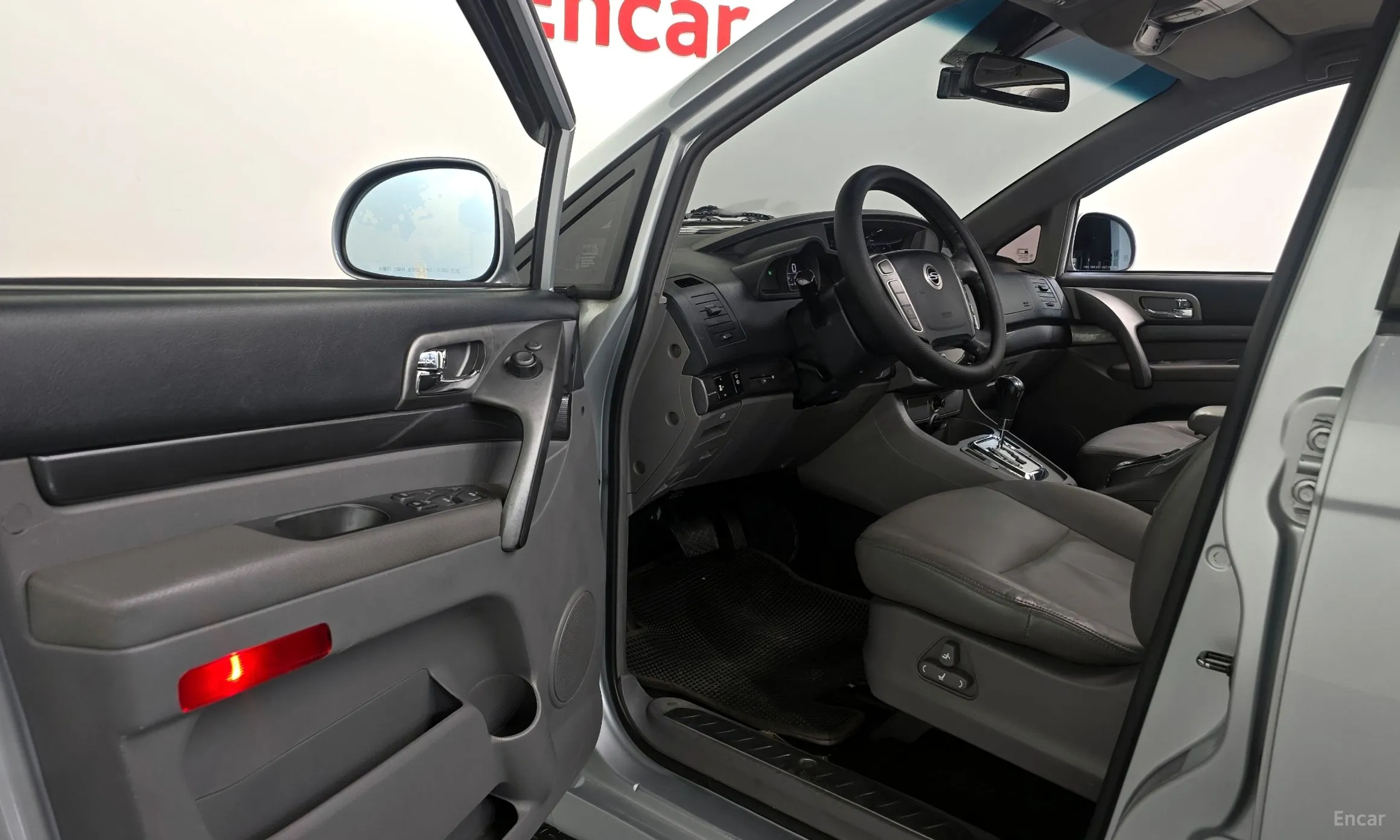 KG Mobility (SsangYong) Korando Turismo превью 11