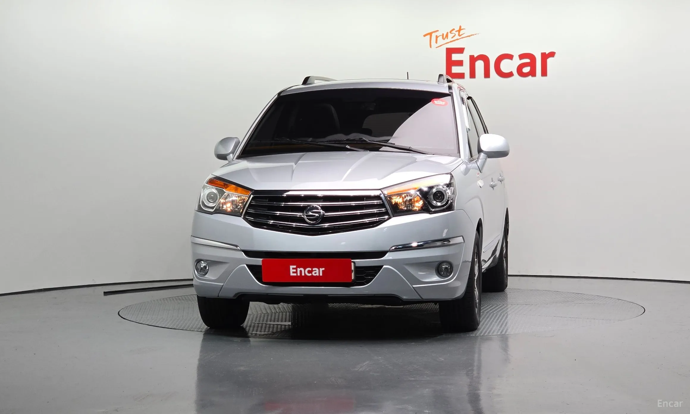 KG Mobility (SsangYong) Korando Turismo превью 3