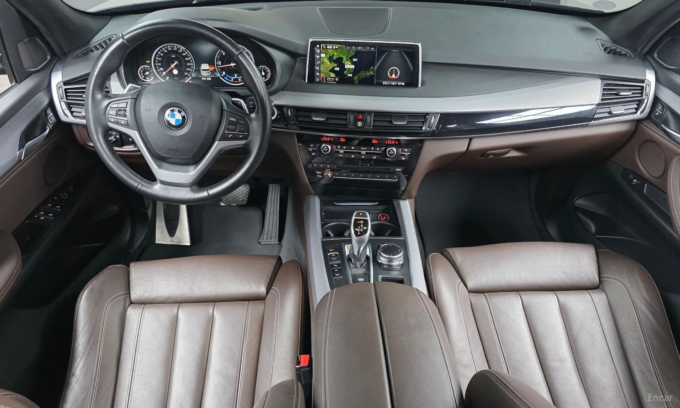 BMW X5 (F15) превью 4