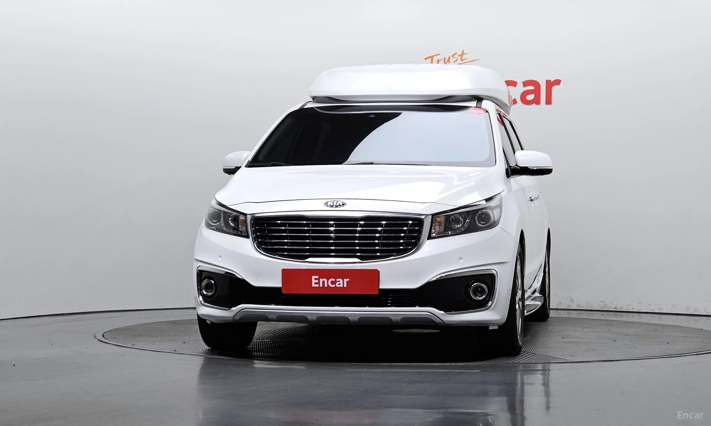 Kia Carnival превью 2