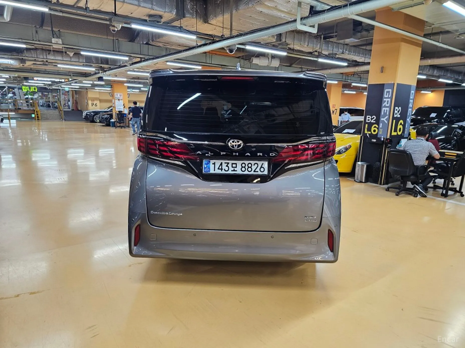 Toyota Alphard 4th Generation превью 3