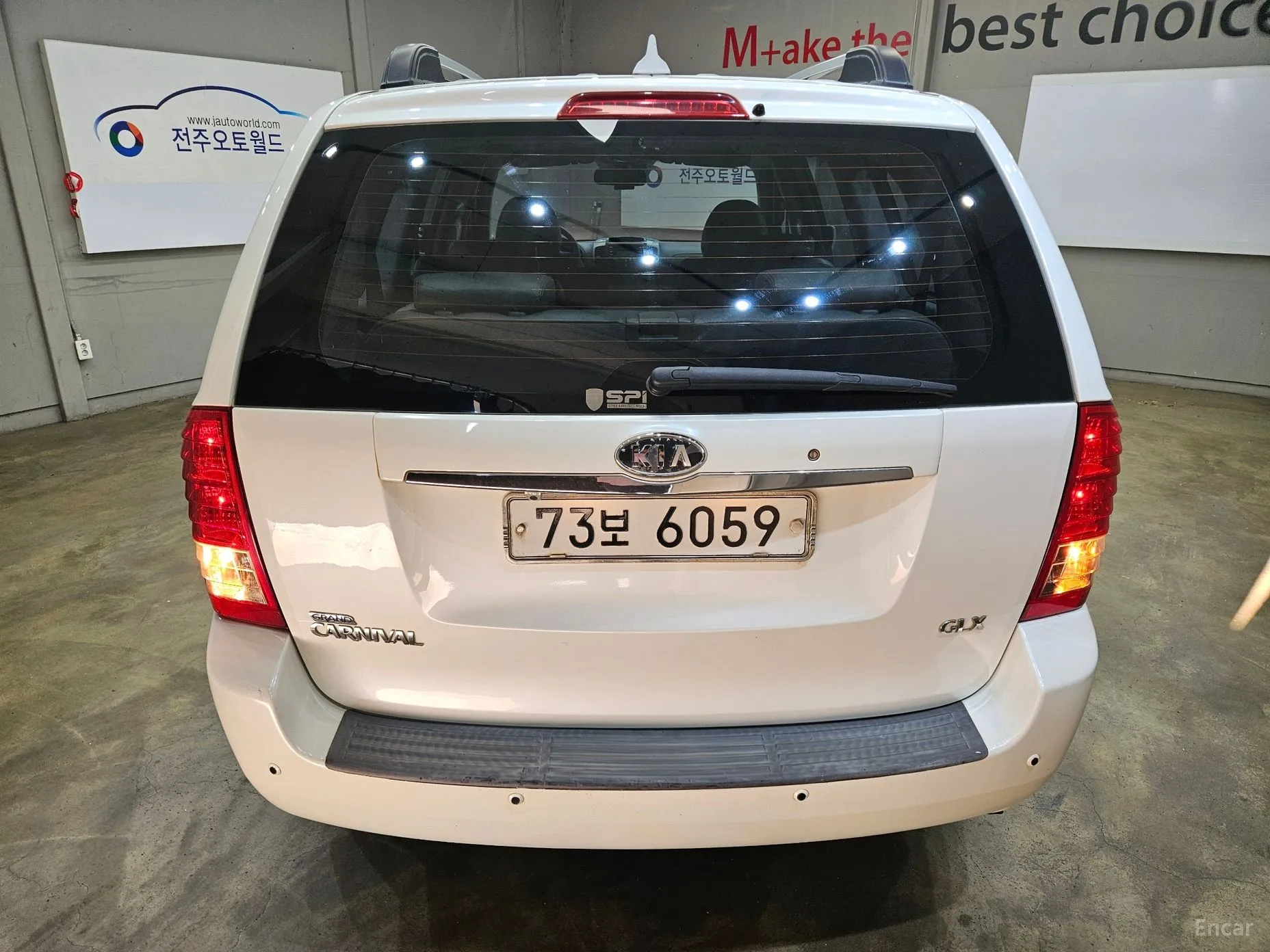 Kia Grand Carnival превью 3