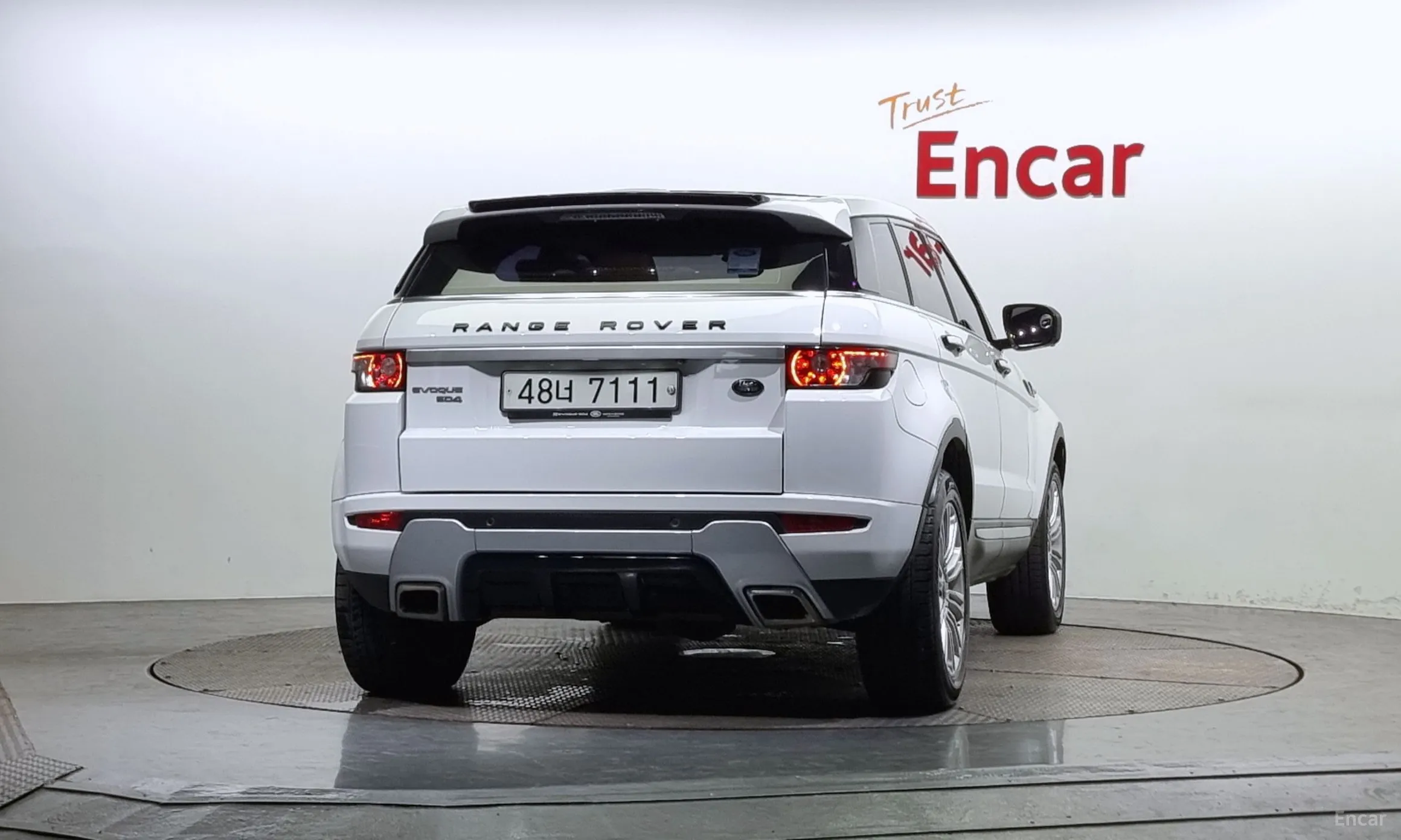 Land Rover Range Rover Evoque превью 3
