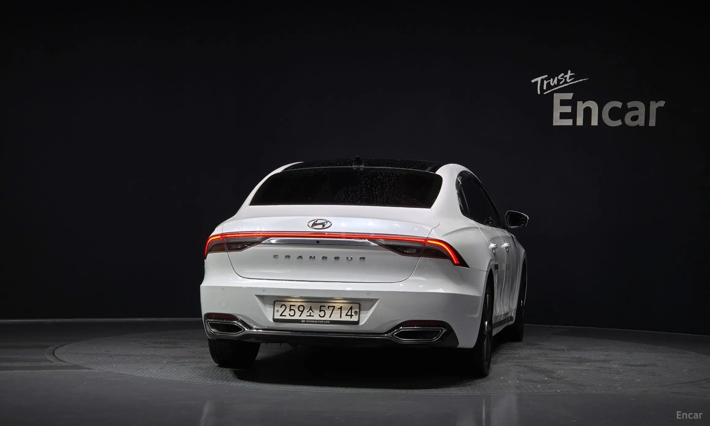 Hyundai Grandeur IG превью 3