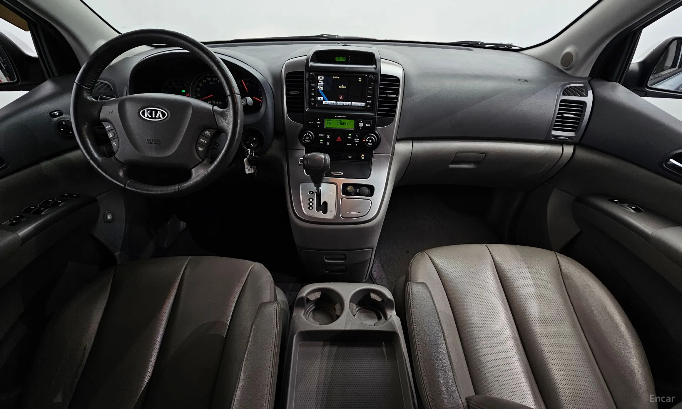 Kia Carnival R превью 4