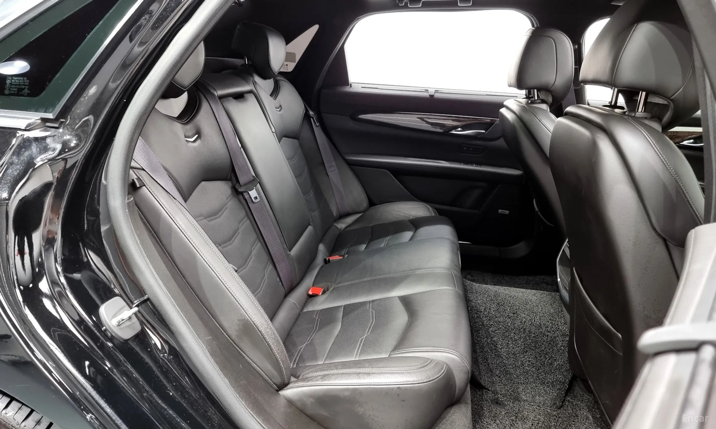 Cadillac CT6 превью 12