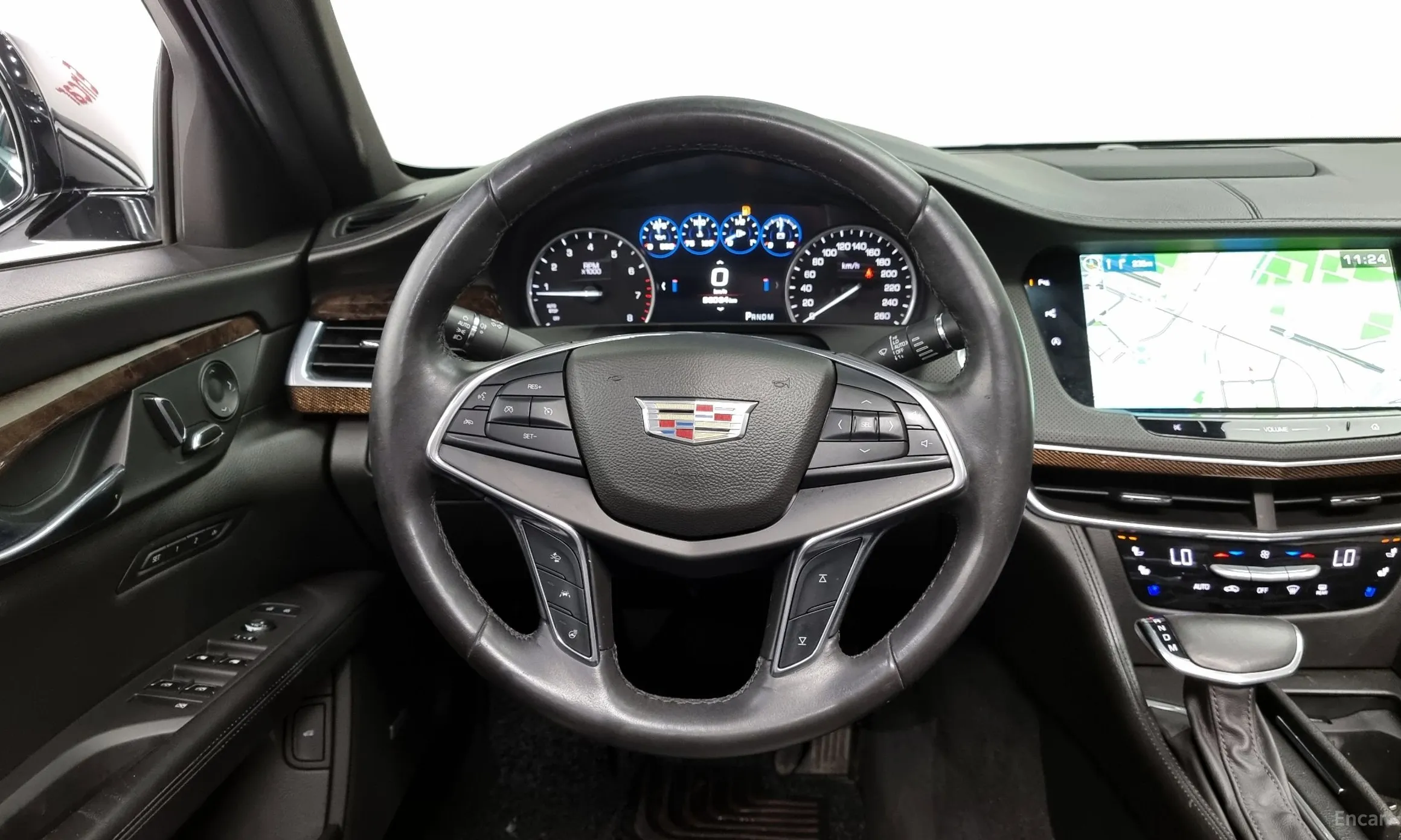 Cadillac CT6 превью 13