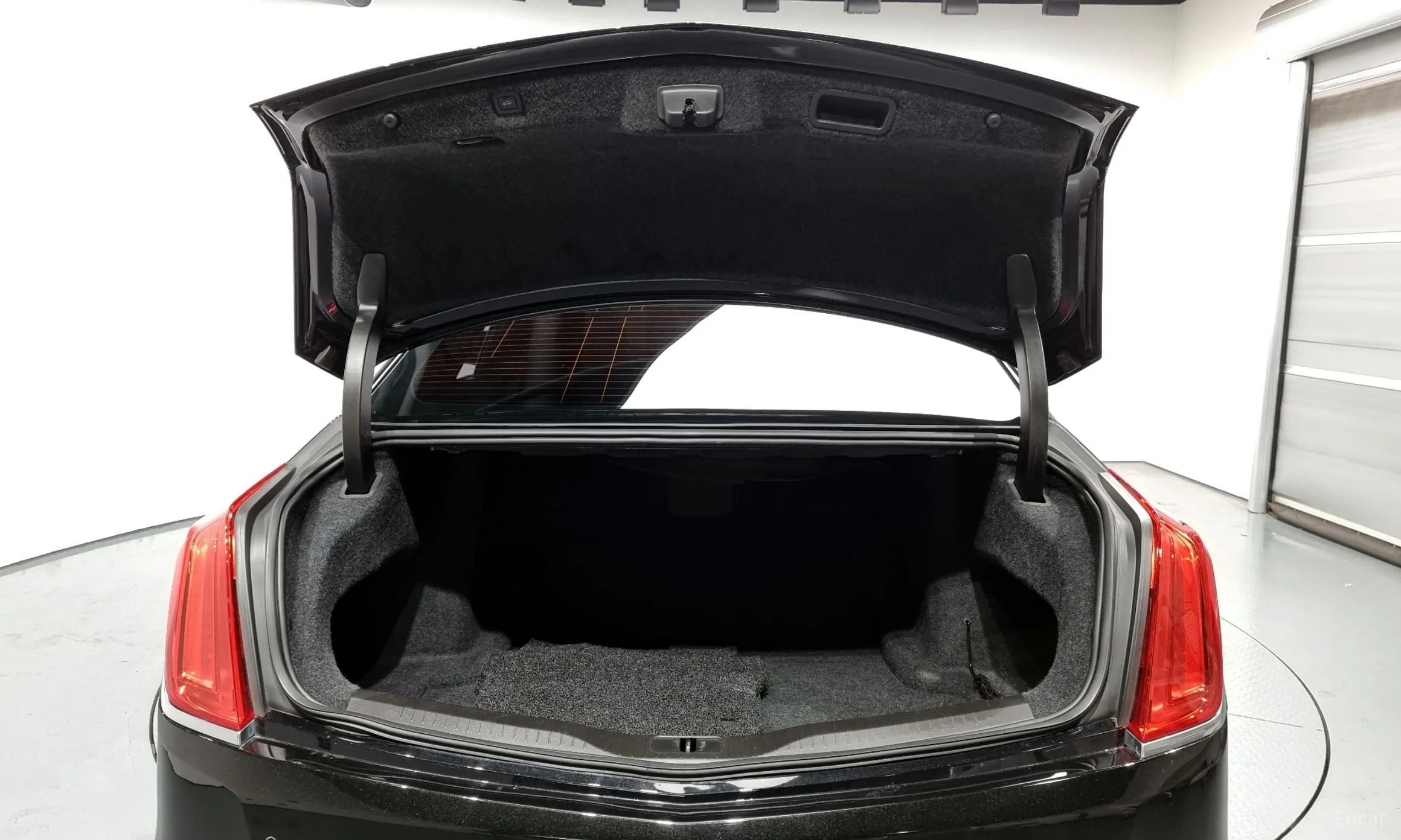 Cadillac CT6 превью 20