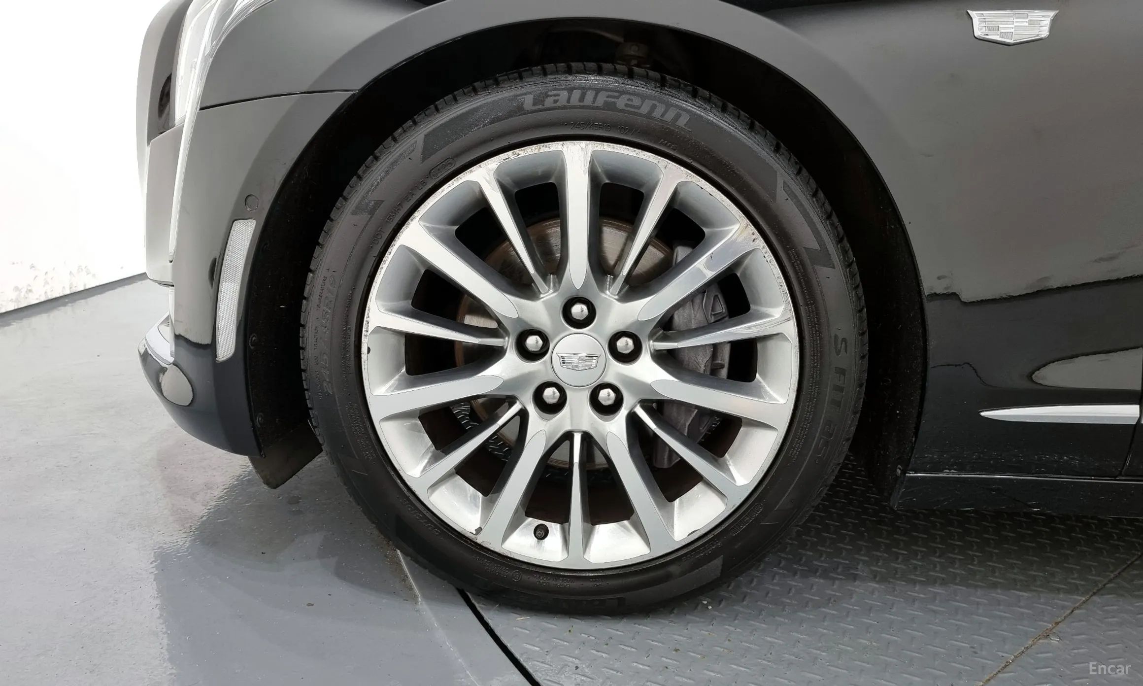 Cadillac CT6 превью 5