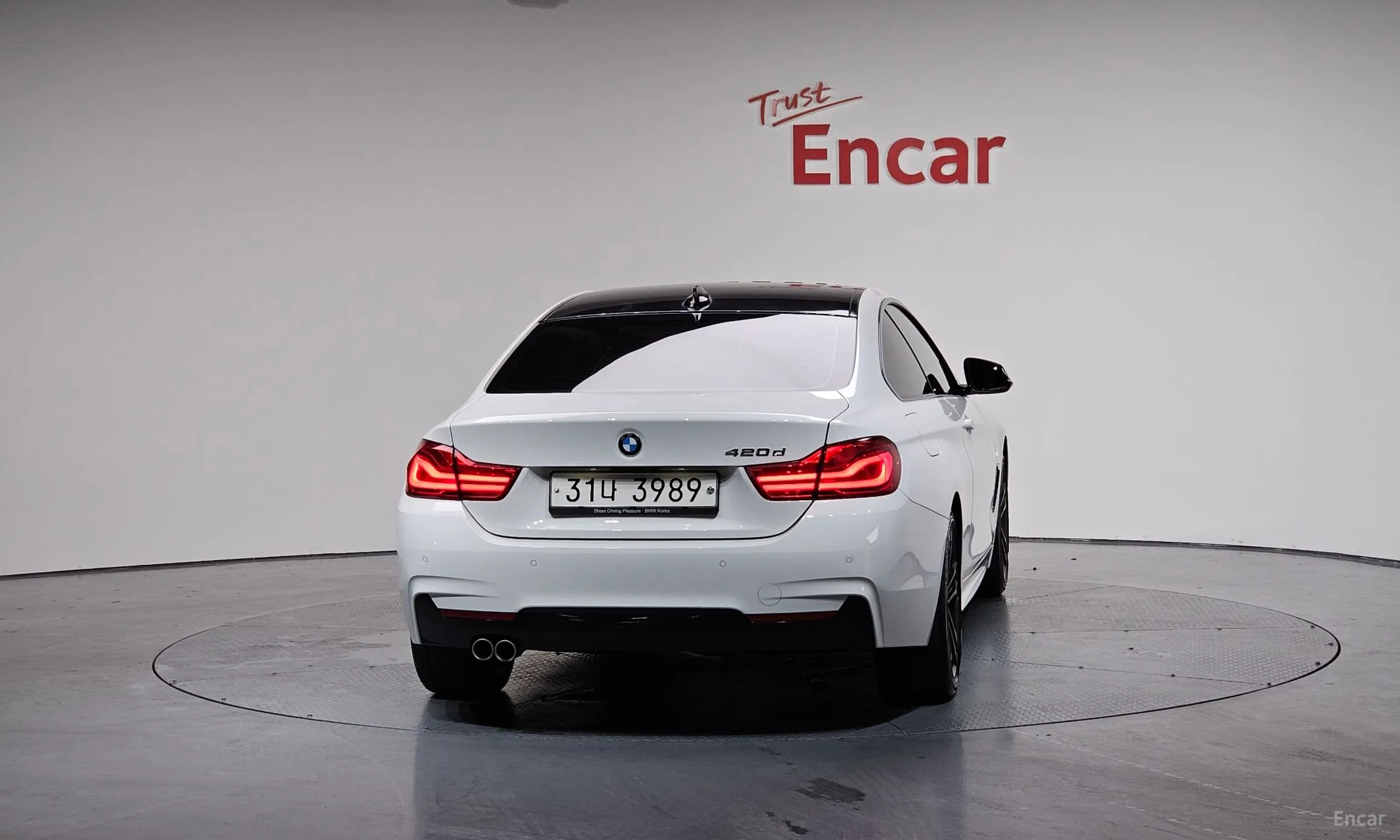 BMW Series 4 (F32) превью 3