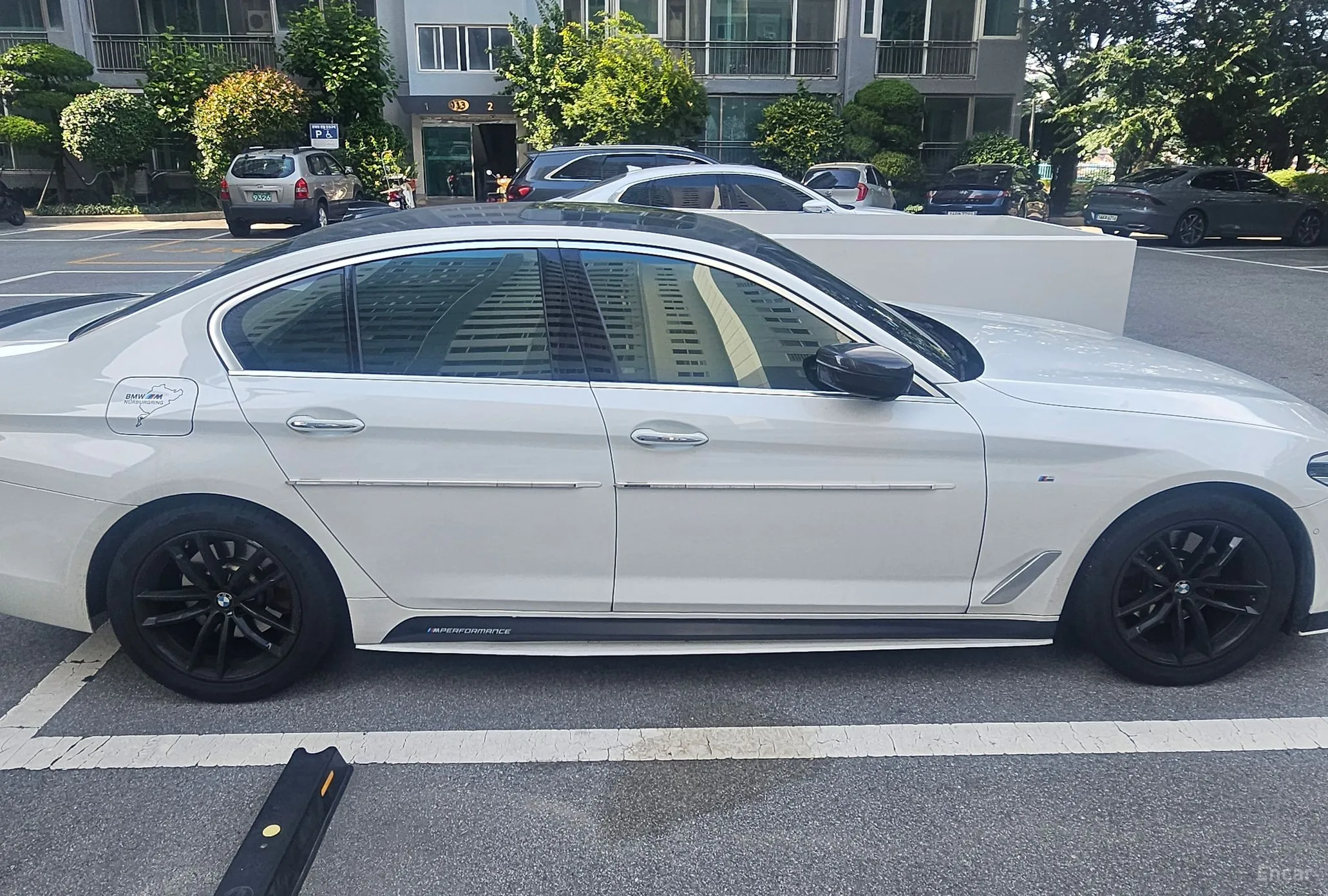 BMW 5 Series (G30) превью 3