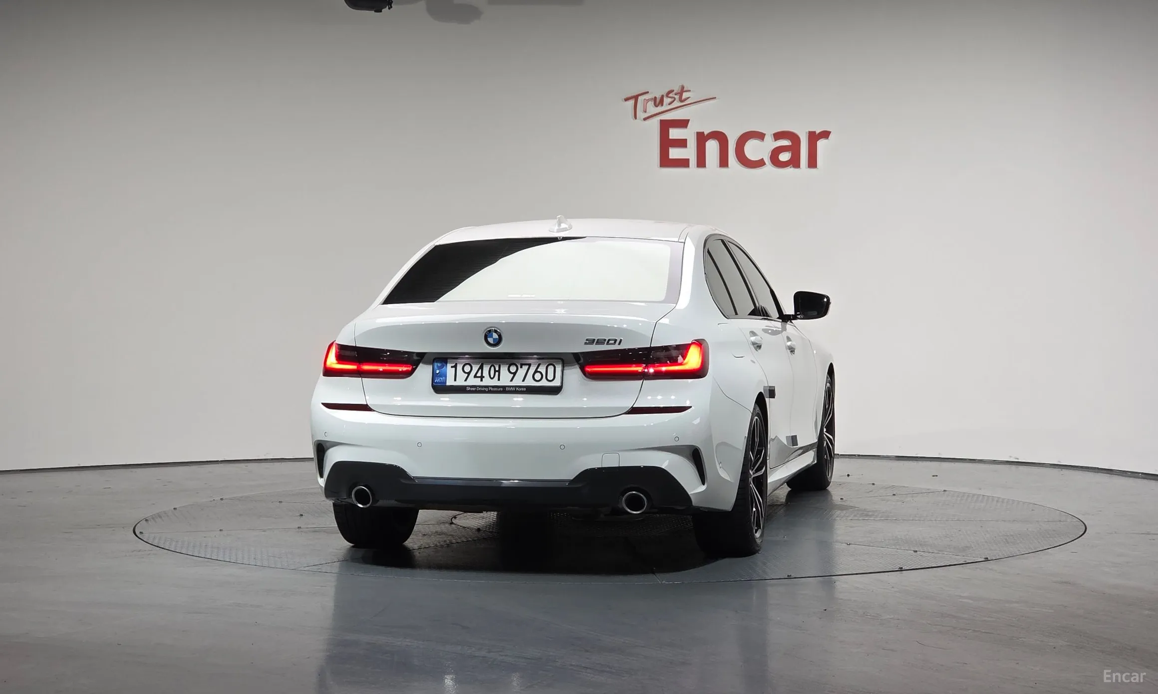 BMW 3 Series (G20) превью 3