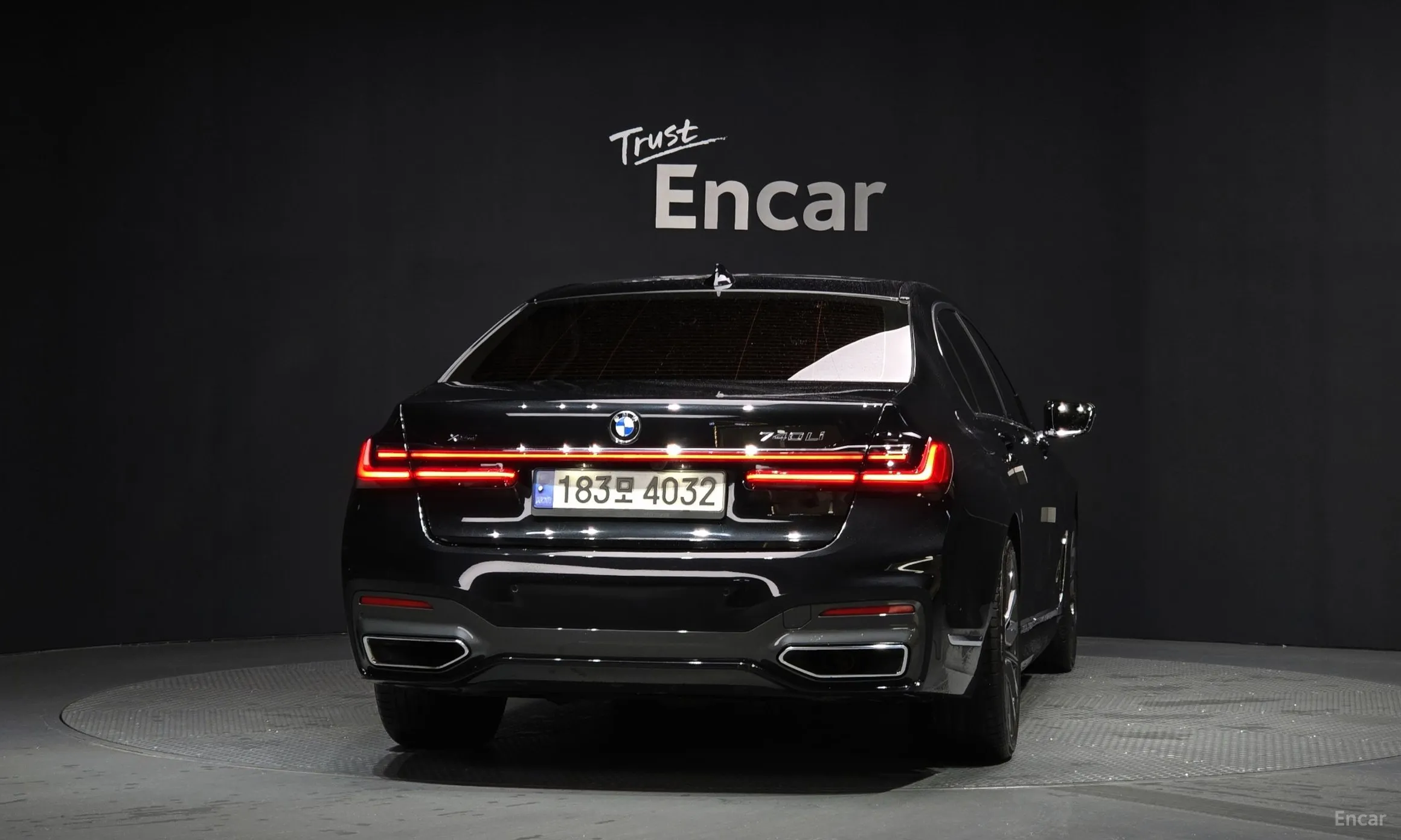 BMW 7 Series (G11) превью 3