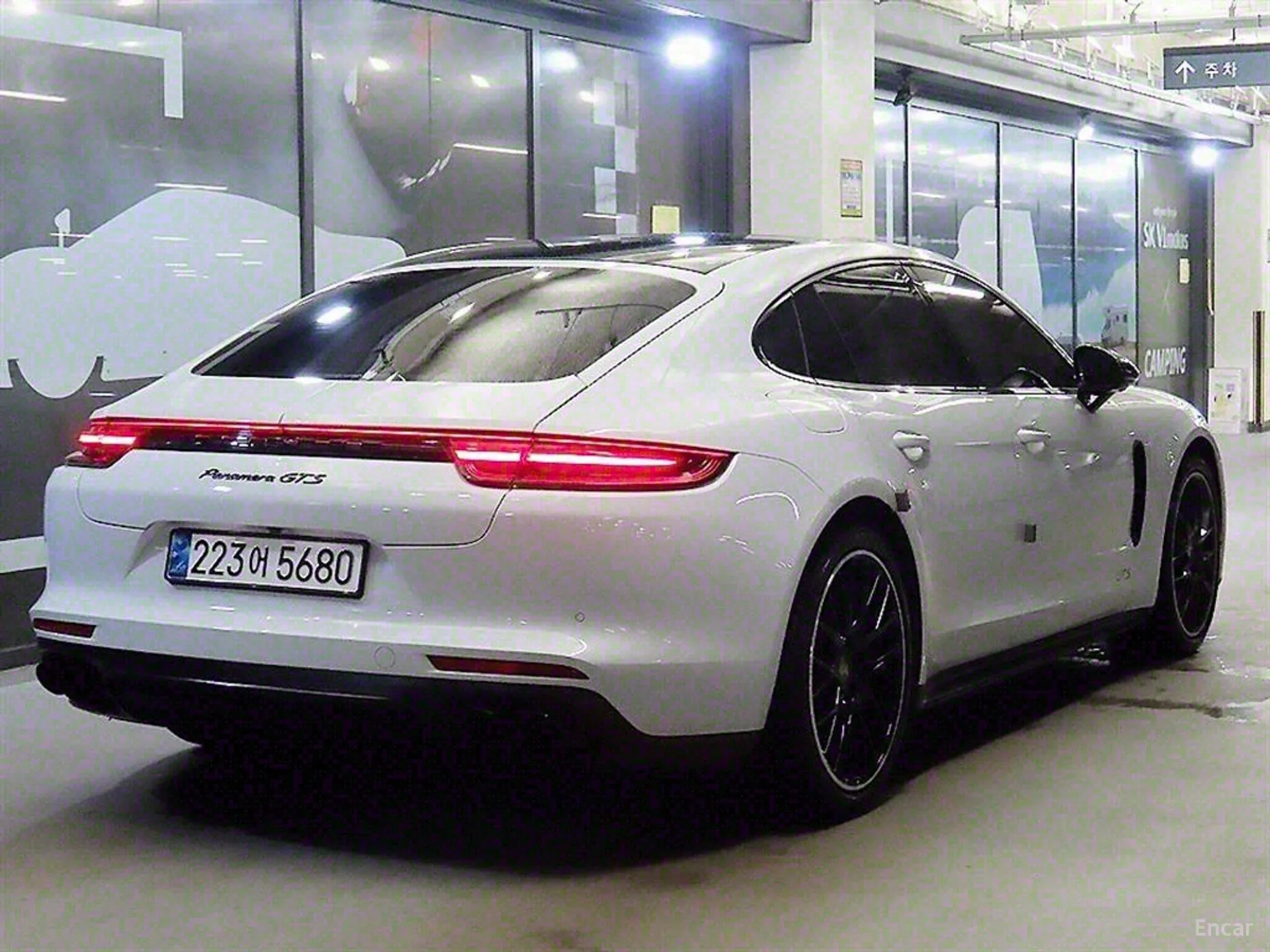 Porsche Panamera (971) превью 3