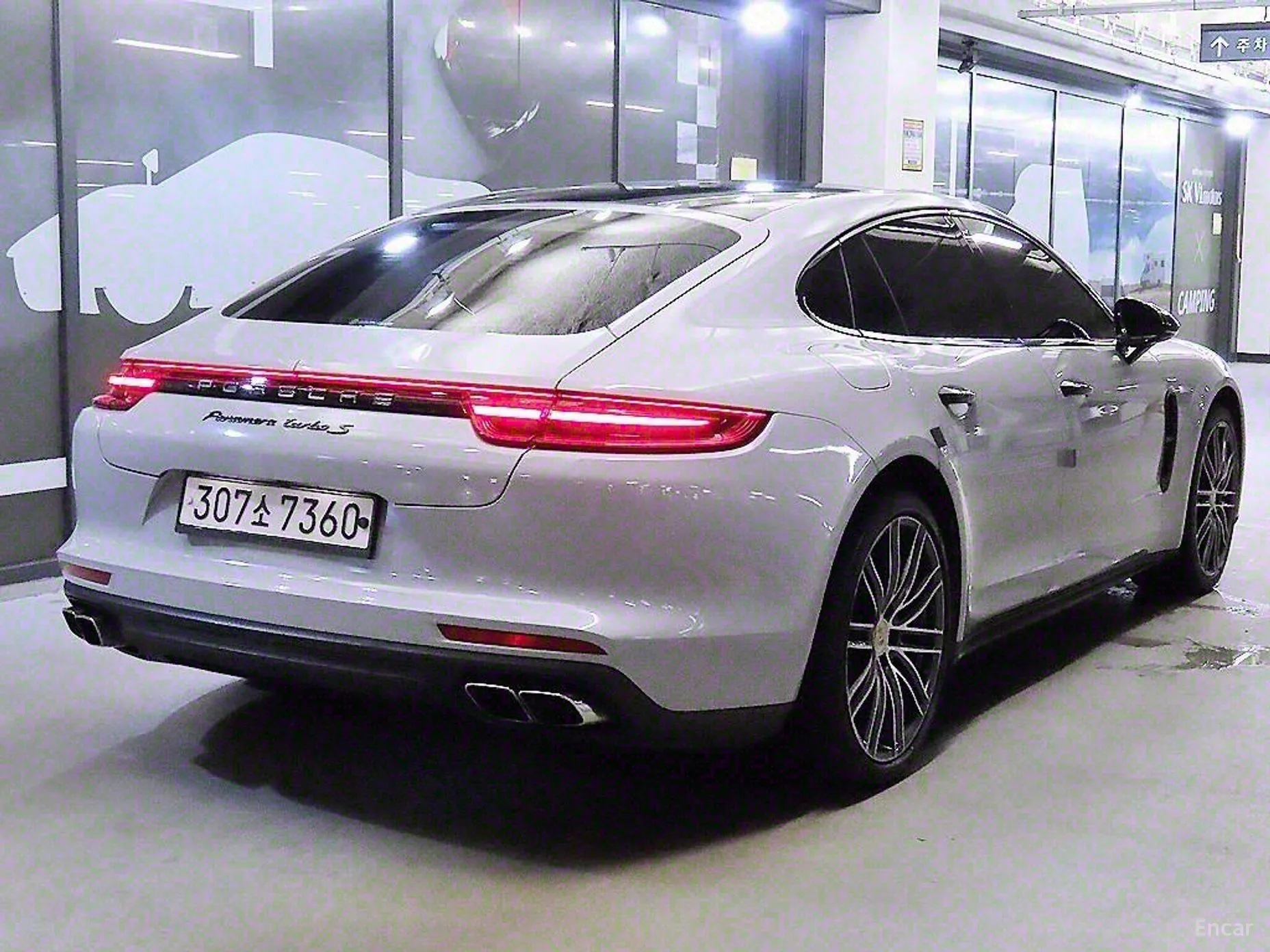 Porsche Panamera (971) превью 3