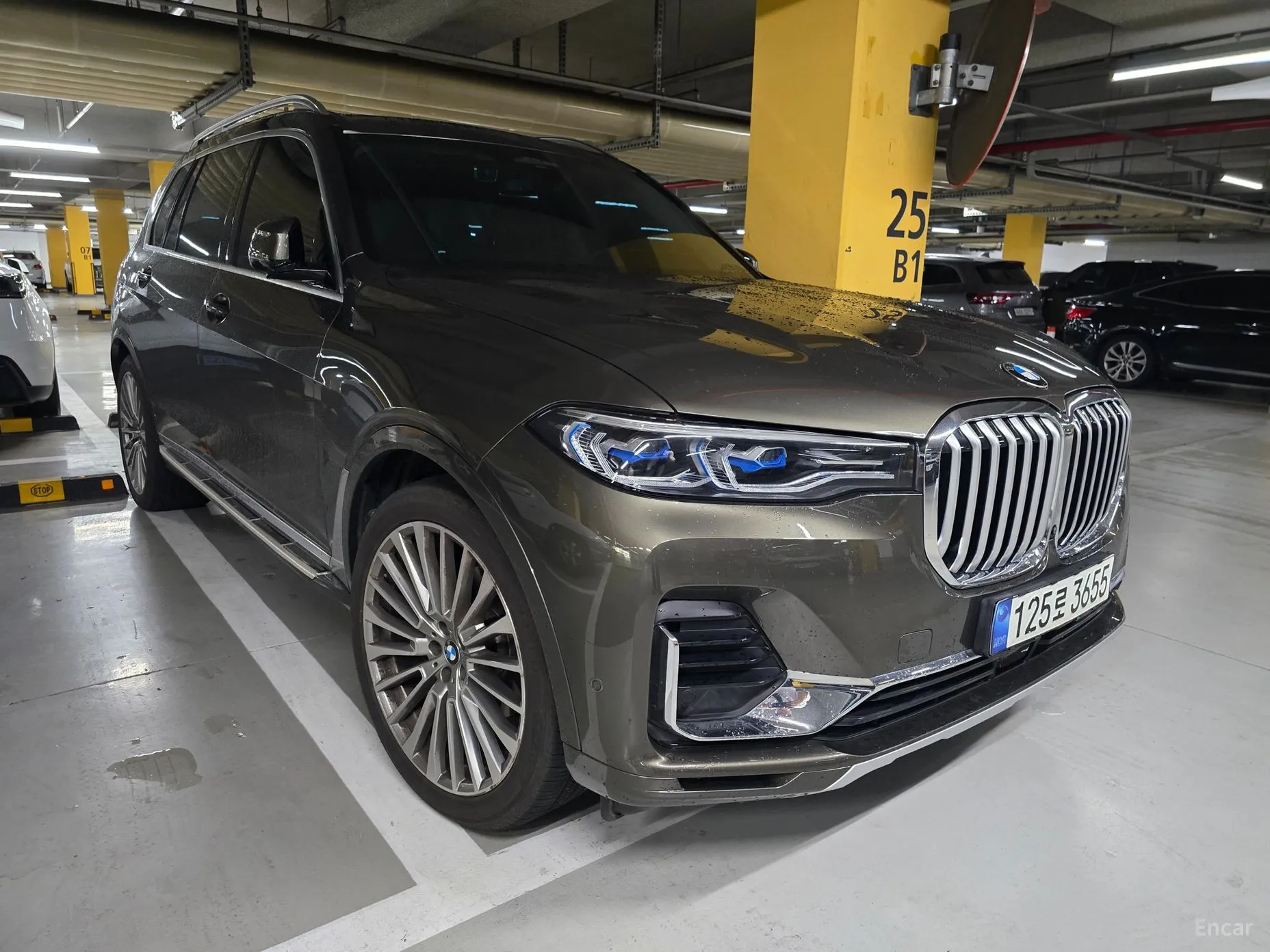 BMW X7 (G07)
