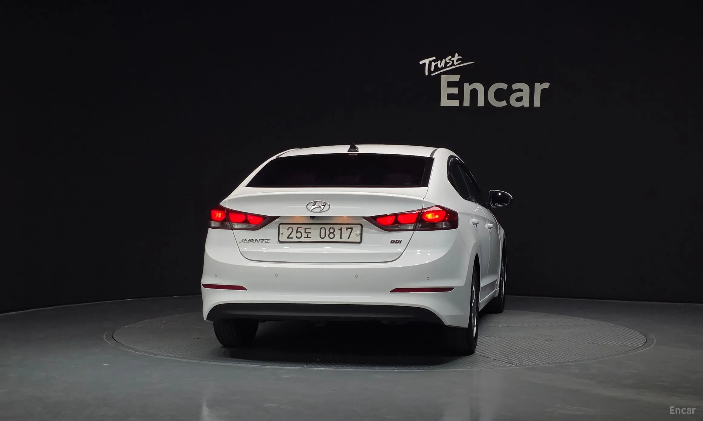 Hyundai Avante AD превью 3