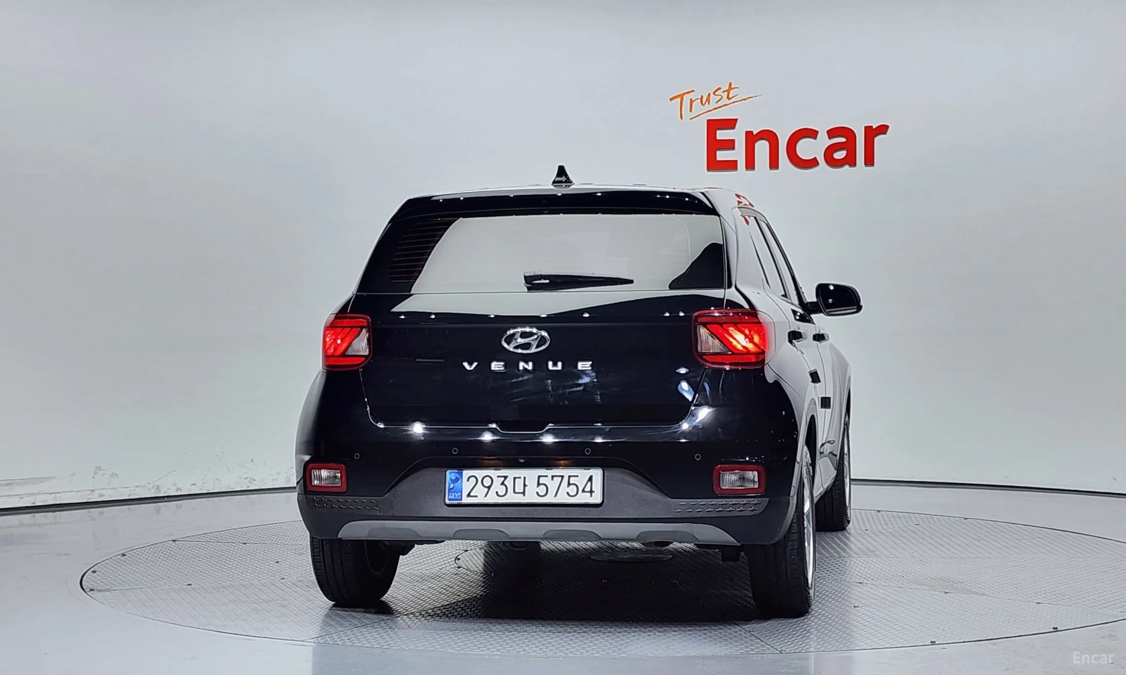 Hyundai Venue превью 3
