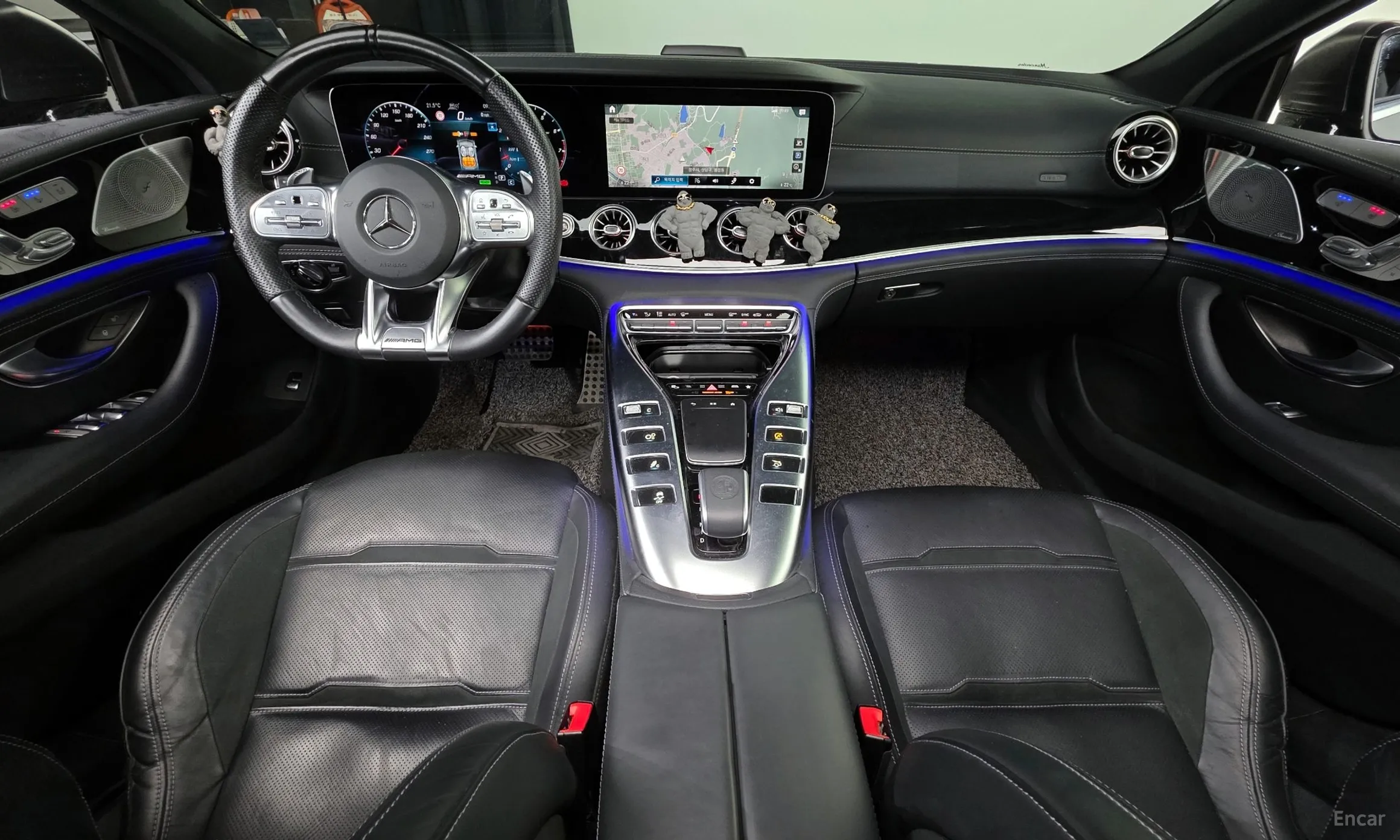 Mercedes Benz AMG GT превью 4
