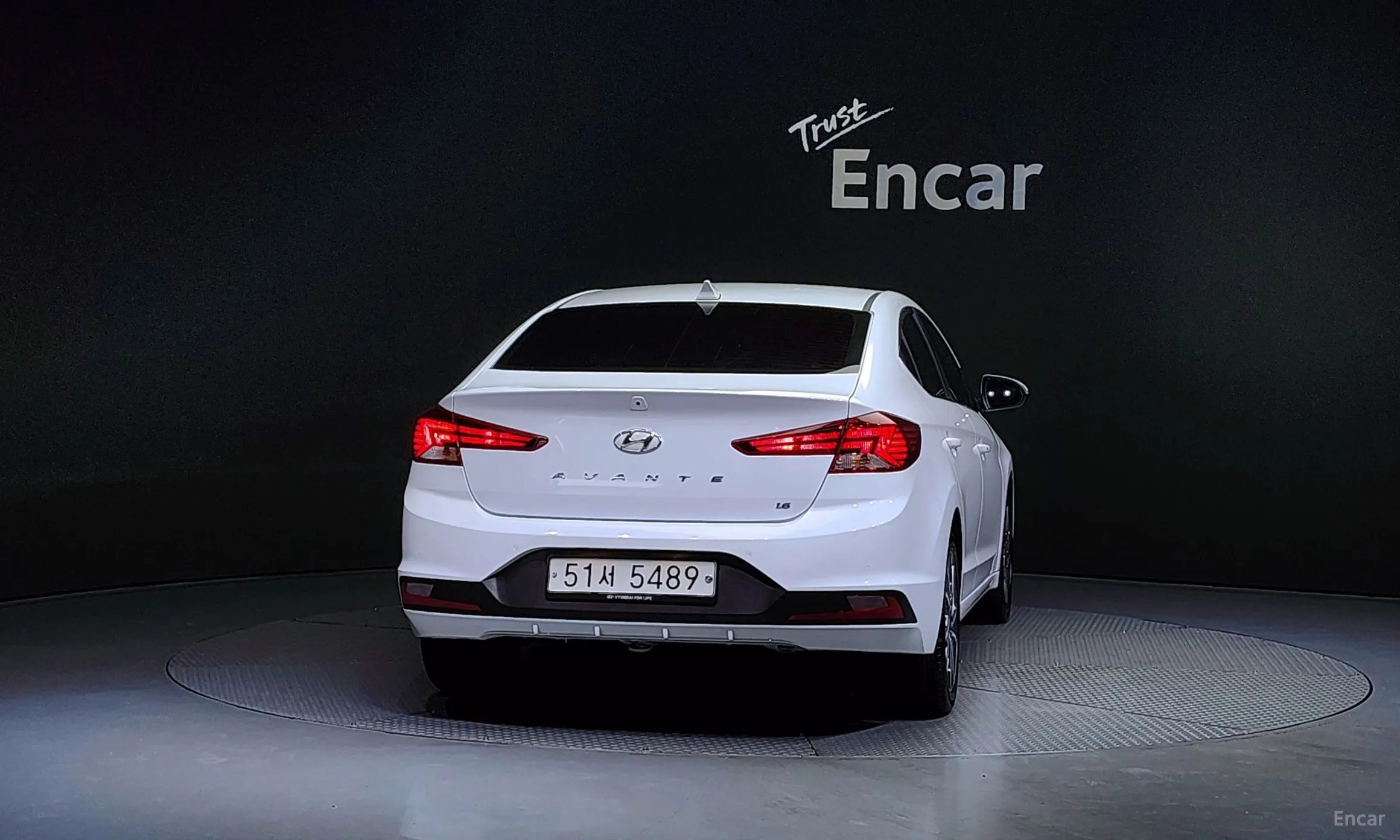 Hyundai Avante AD превью 3